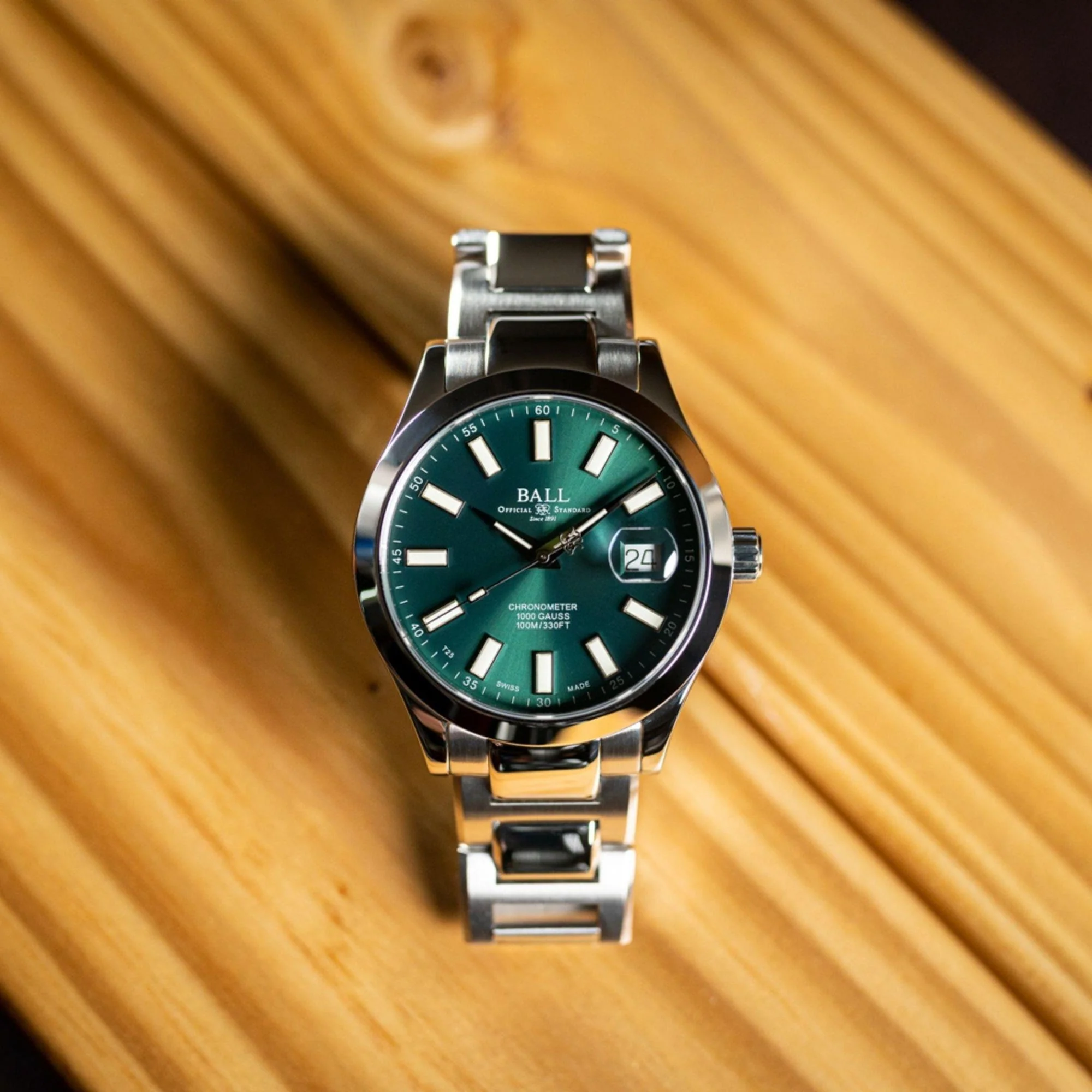Ball Engineer III Marvelight Chronometer Green Dial Stainless Steel Bracelet Mens Watch NM9026C-S6CJ-GR - Image 4