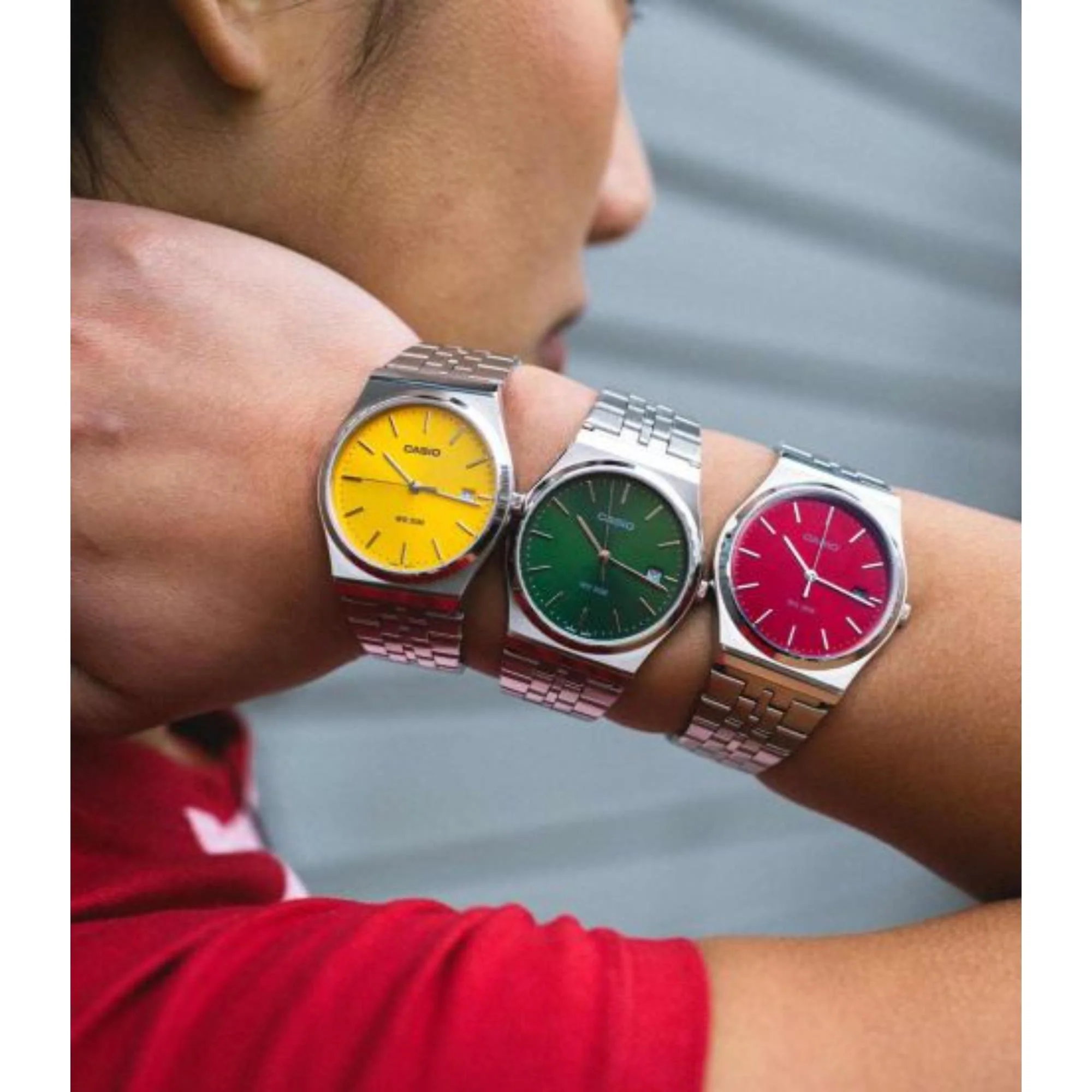 Casio MTP Series Standard Red Dial Stainless Steel Strap Men's Watch MTP-B145D-4A2VEF - Image 4