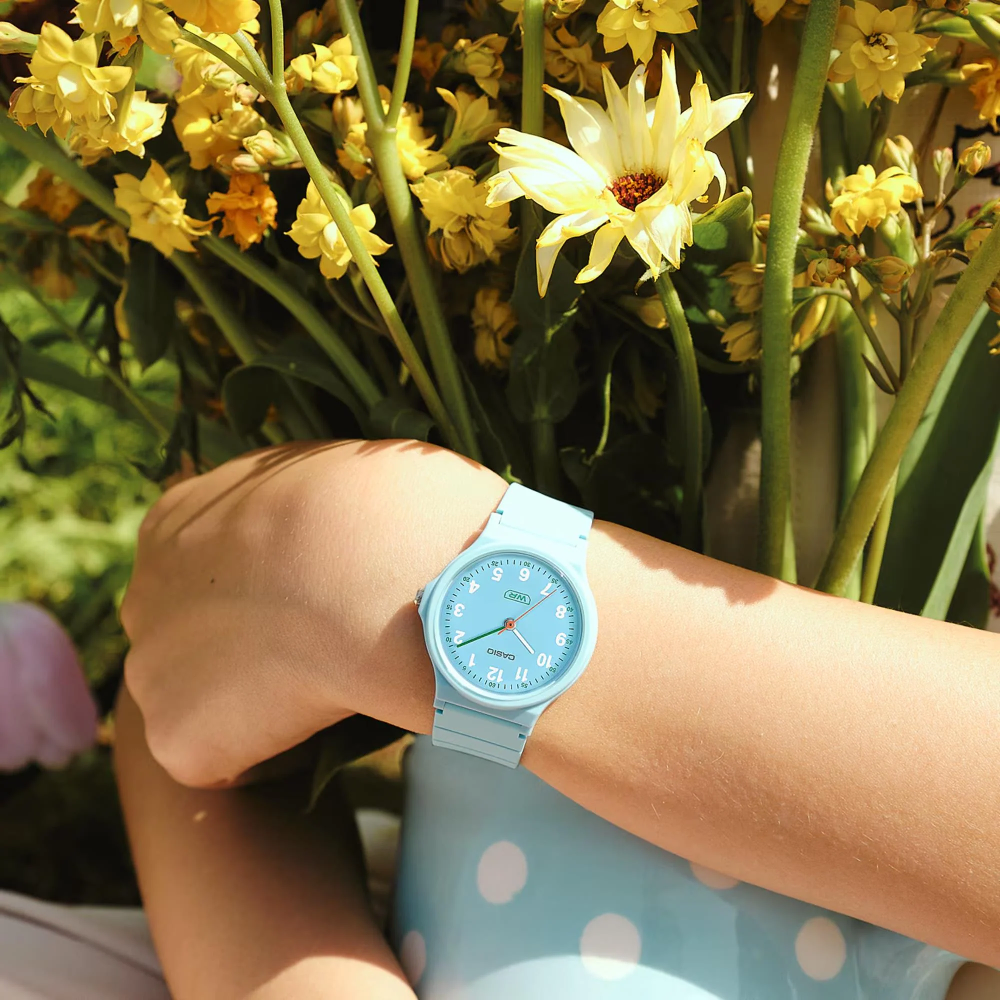 Casio POP Back-to-School Blue Dial Resin Strap Women's Watch LQ-24B-2BEF - Image 3