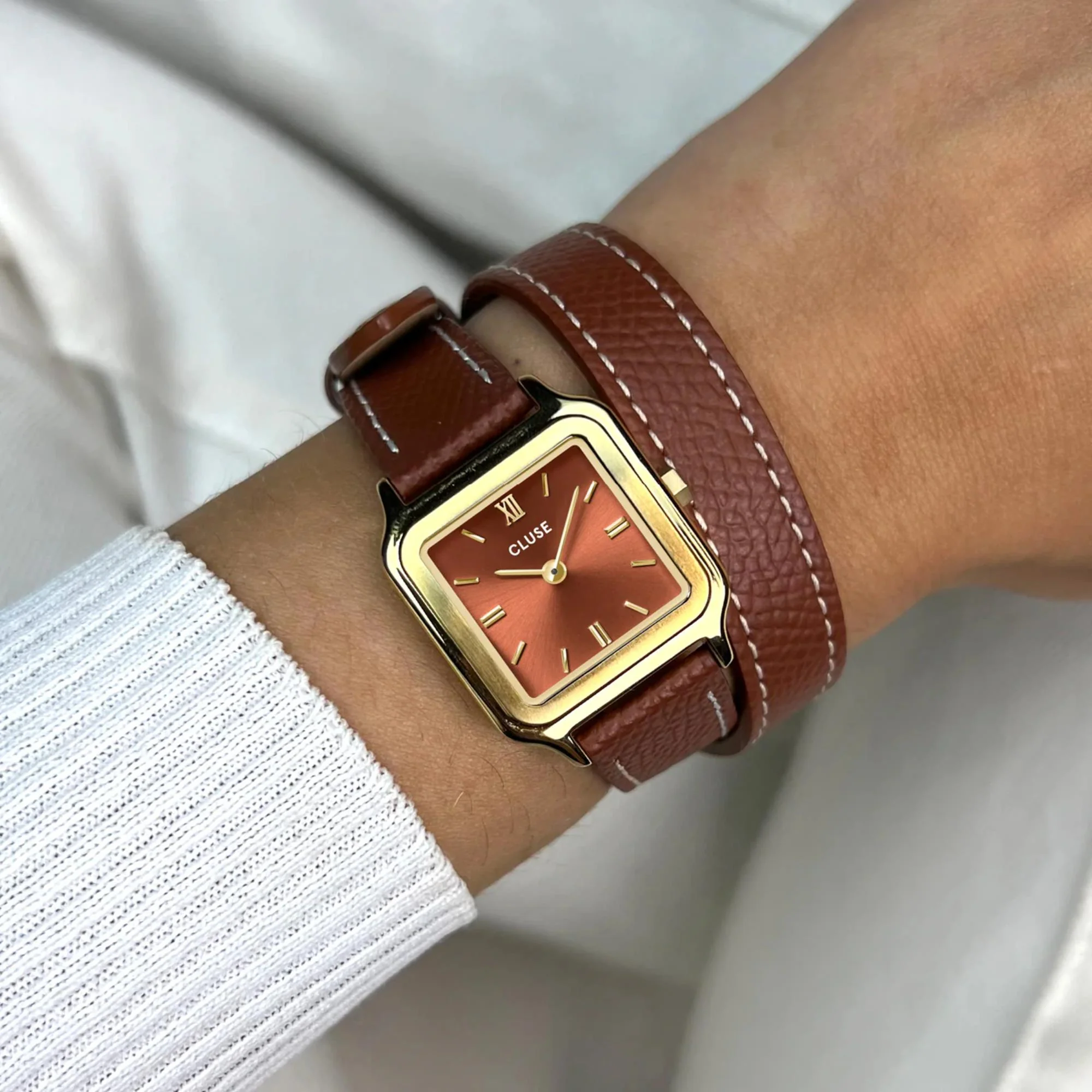CLUSE Gracieuse Petite Quartz Brown Dial Leather Strap Women's Watch CW11810 - Image 2