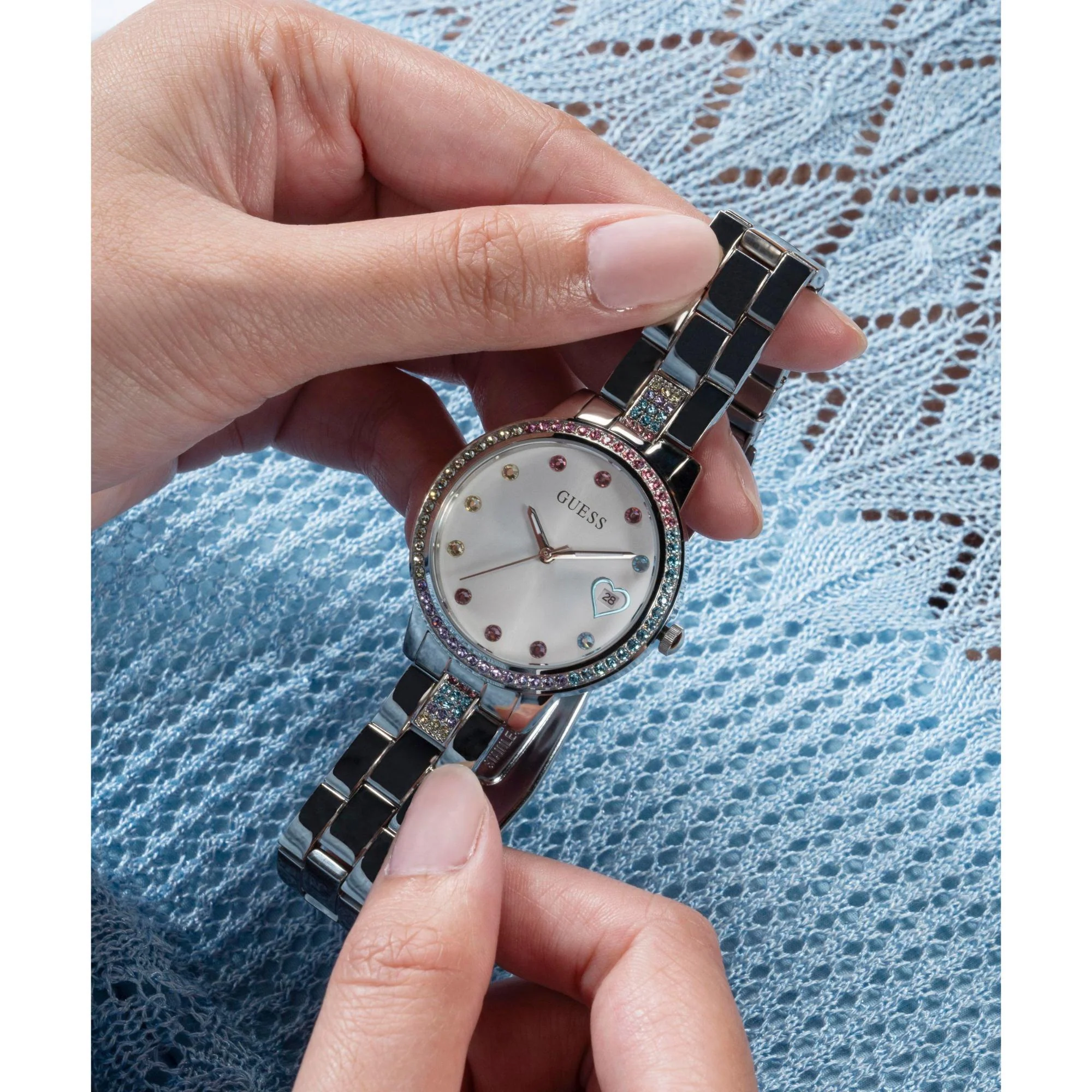 GUESS Three of Hearts Quartz Silver Dial Steel Strap Ladies Watch GW0657L1 - Image 8
