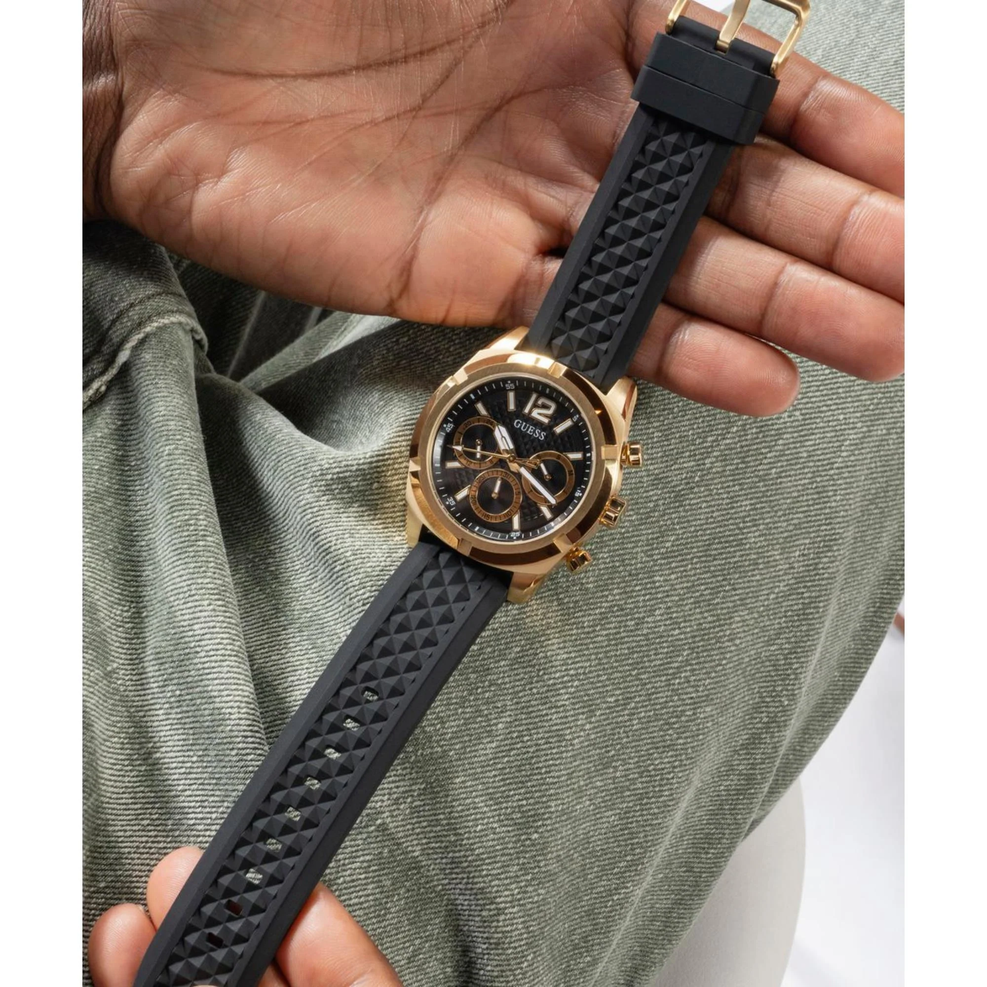 Guess Resistance Black Dial Silicone Strap Men's Watch GW0729G2 - Image 6