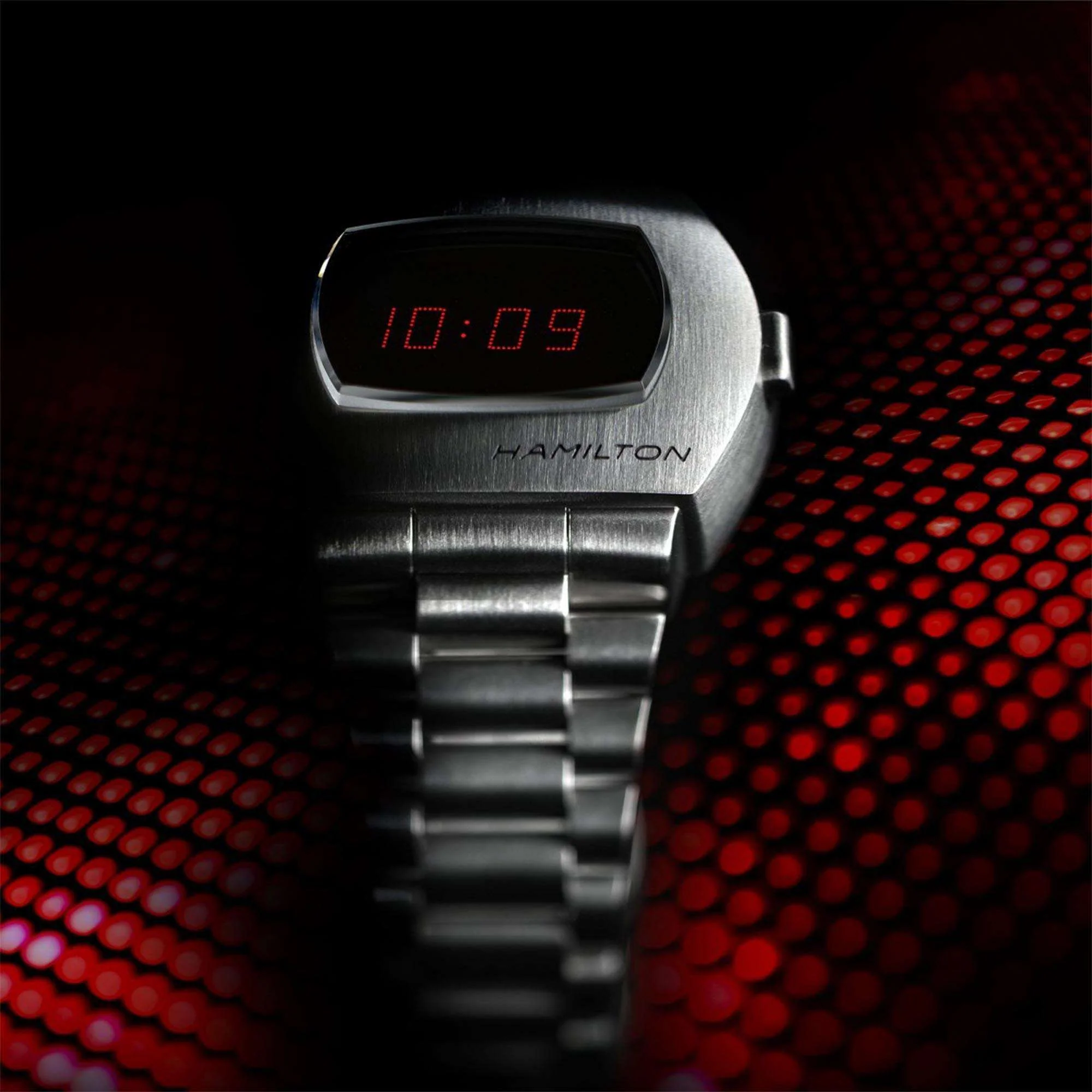 Hamilton American Classic PSR Red Digital Quartz Black Dial Silver Steel Bracelet Men's Watch H52414130 - Image 3