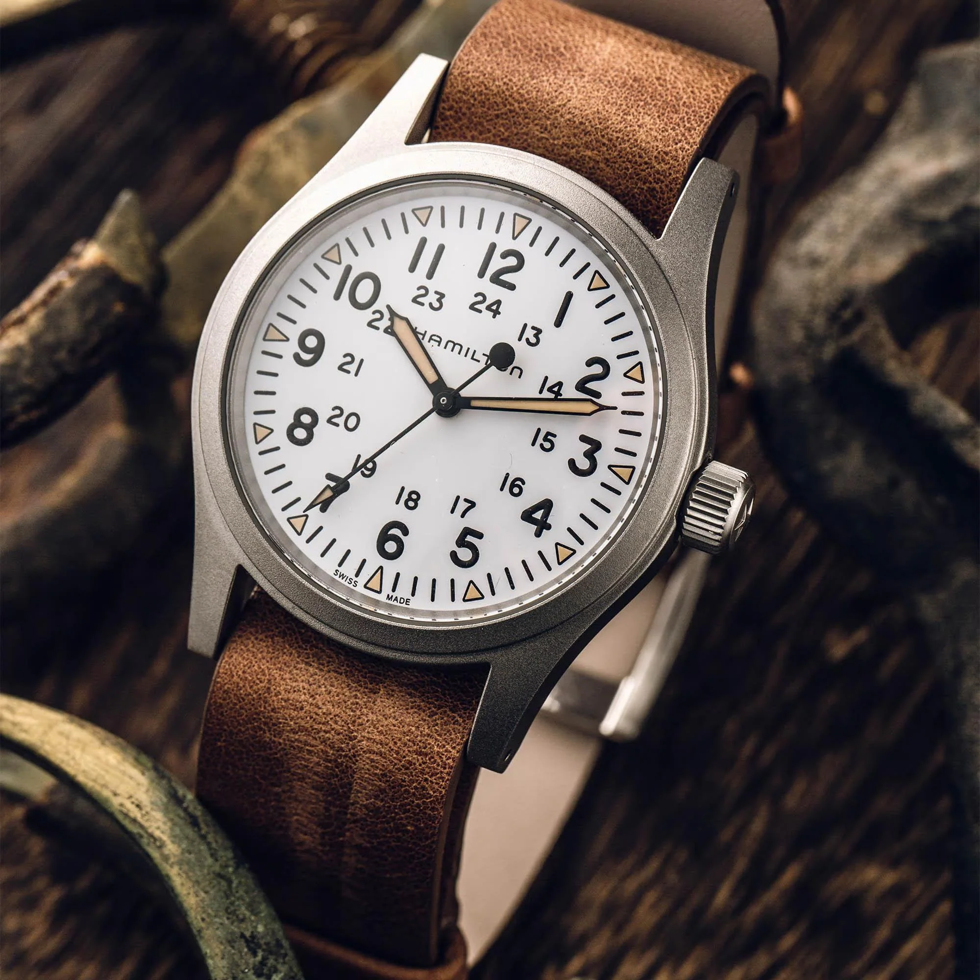 Hamilton Khaki Field Mechanical White Dial Leather Strap Unisex Watch H69439511 - Image 2