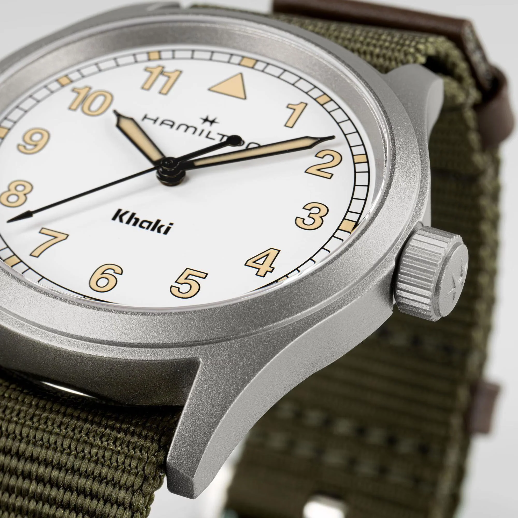 Hamilton Khaki Field Quartz NATO Strap White Dial Men’s Watch H69401910 - Image 6