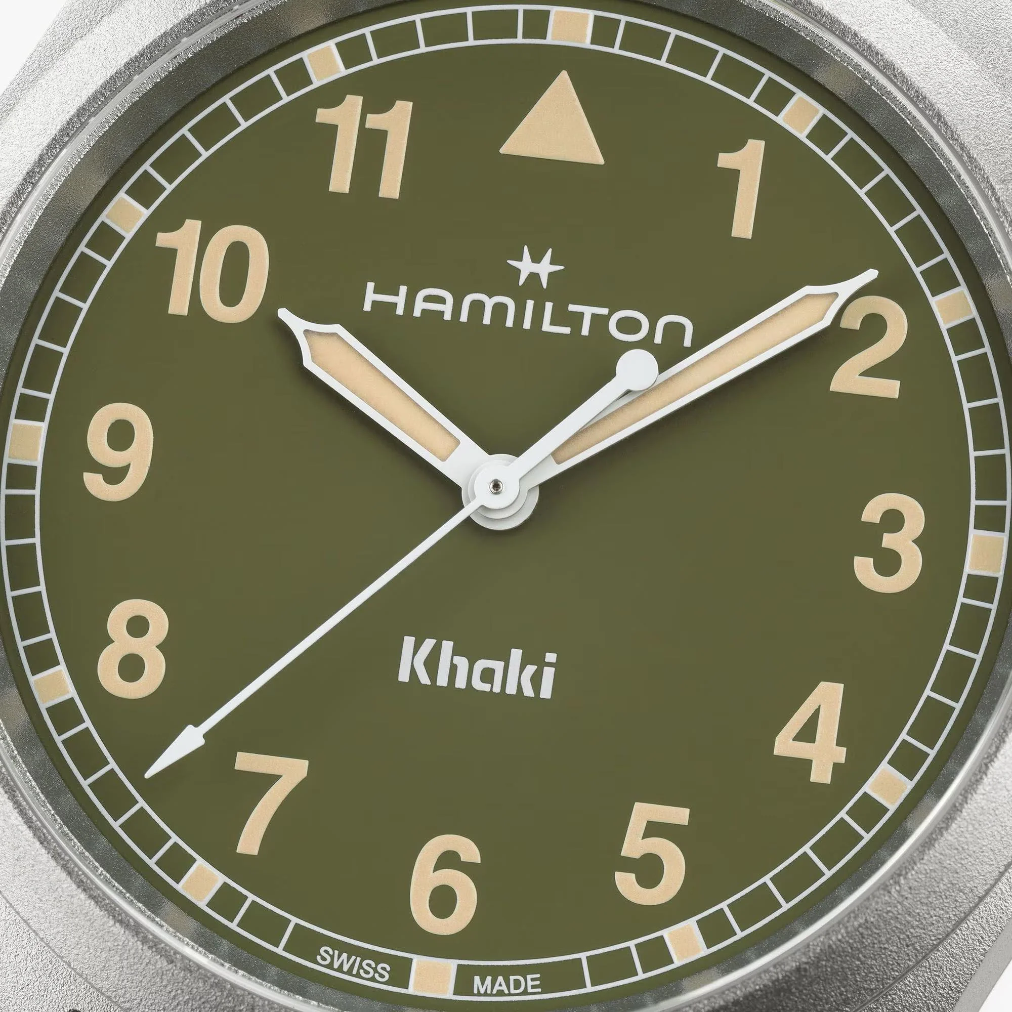 Hamilton Khaki Field Quartz Green Dial Steel Strap Unisex Watch H69401160 - Image 3