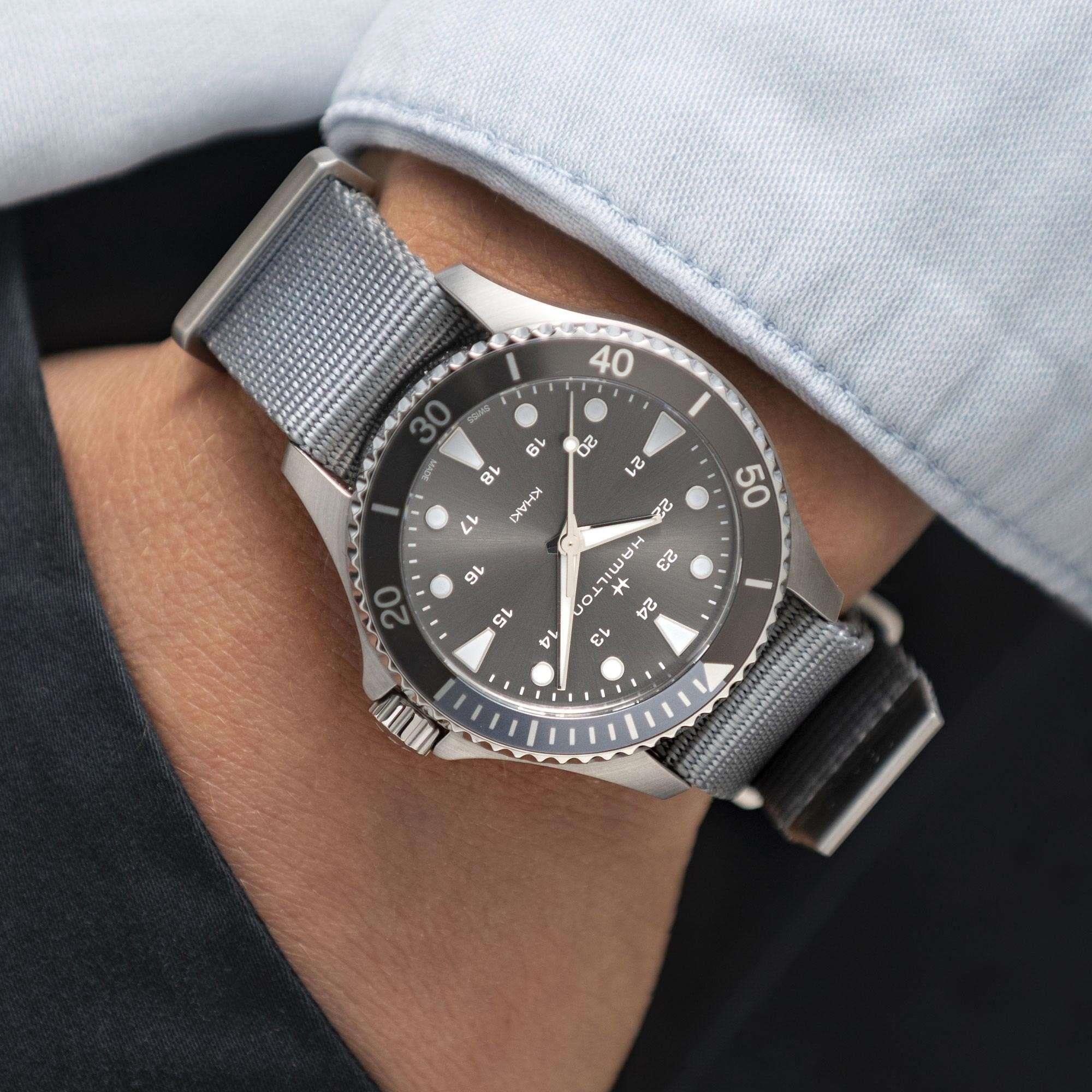 Hamilton Khaki Navy Scuba Quartz Grey Dial NATO Strap Watch H82211981 - Image 8