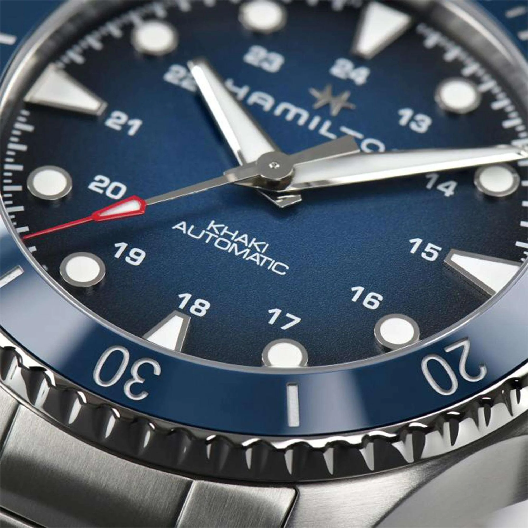 Hamilton Khaki Navy Scuba Automatic Blue Dial Steel Strap Men's Watch H82505140 - Image 5