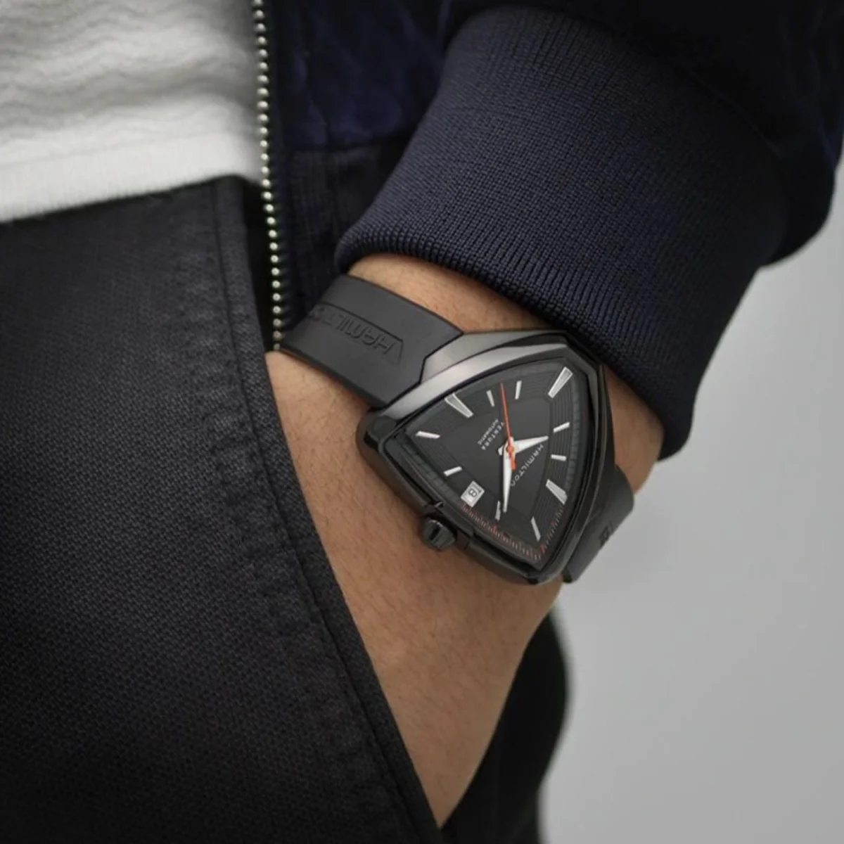 Hamilton Ventura Elvis80 Automatic Black Dial Rubber Strap Men's Watch H24585331 - Image 2