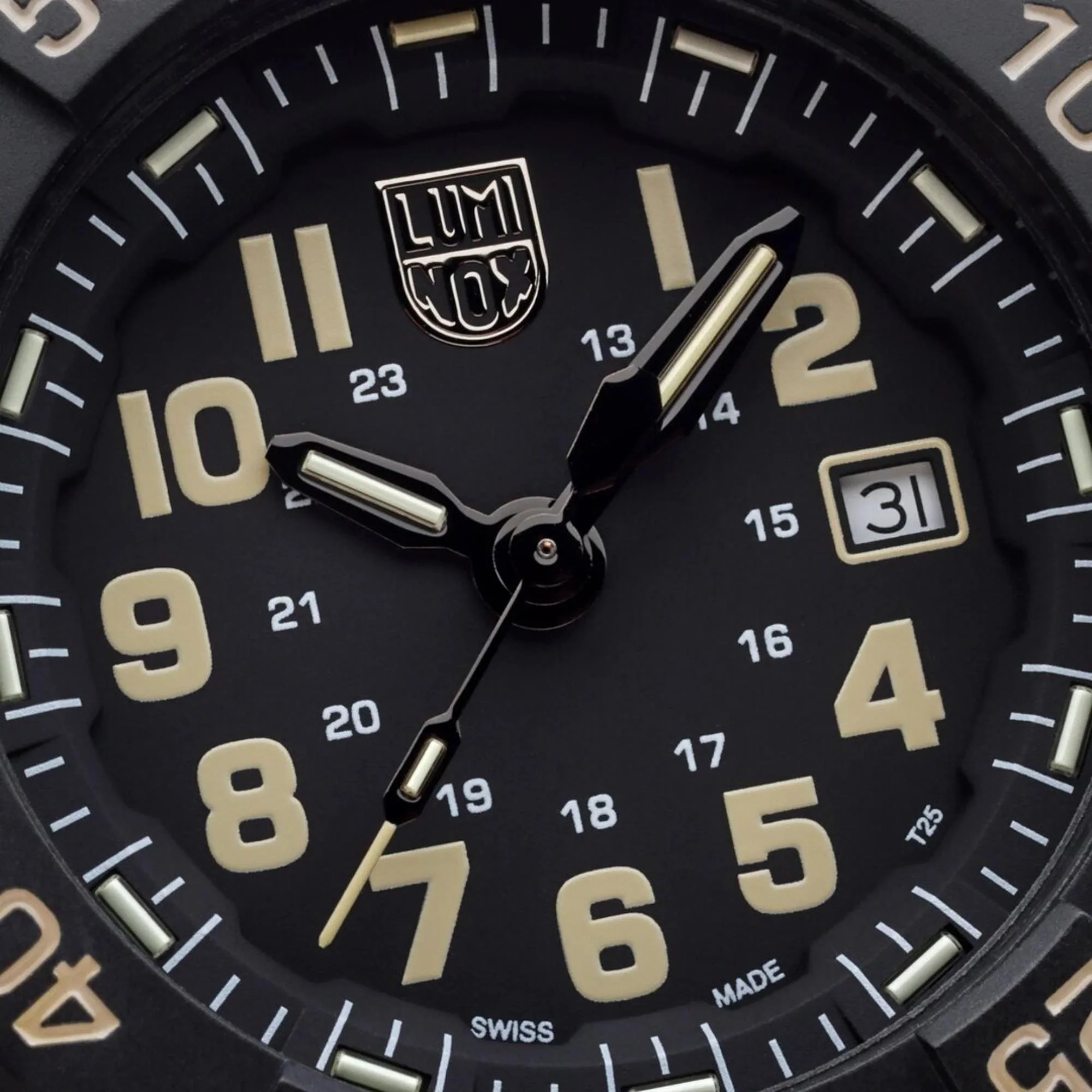 Luminox Navy Seal 3500 Black Dial Carbonox Strap Men's Watch XS.3510 - Image 4