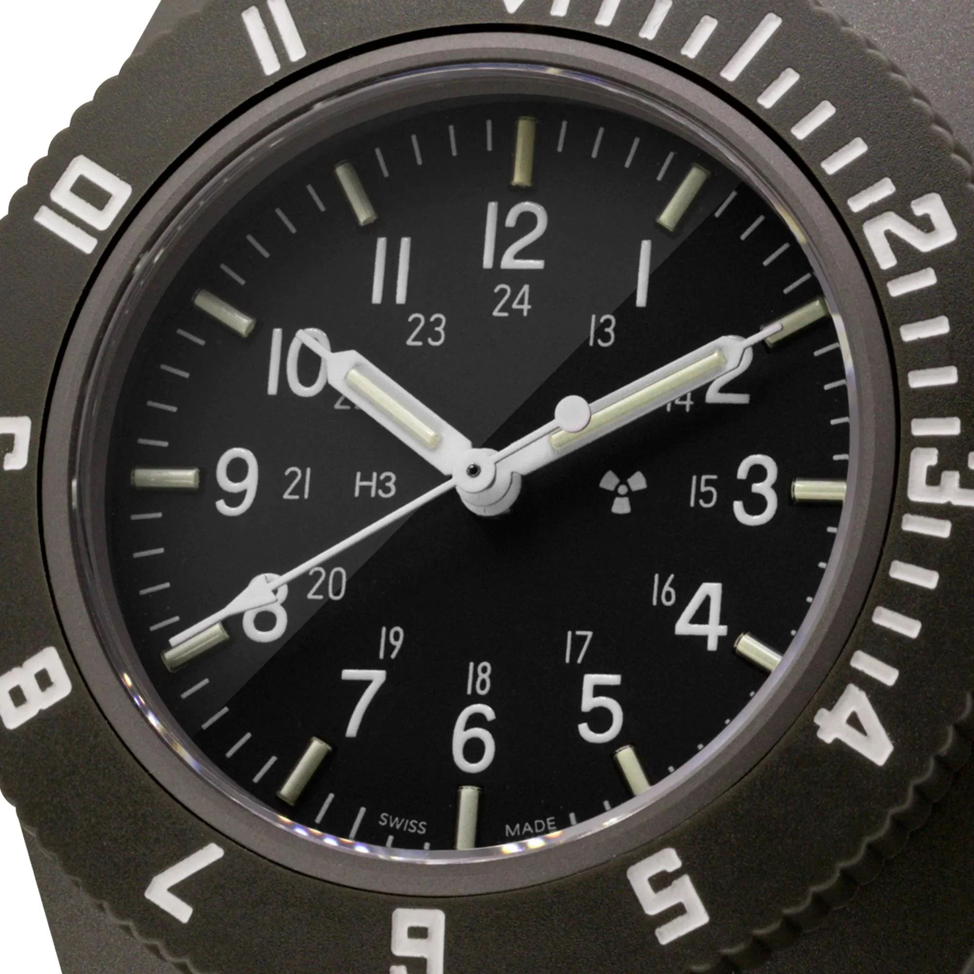 Marathon Pilot's Navigator Sage Green Quartz Black Dial Men’s Watch WW194001SG-0011 - Image 6