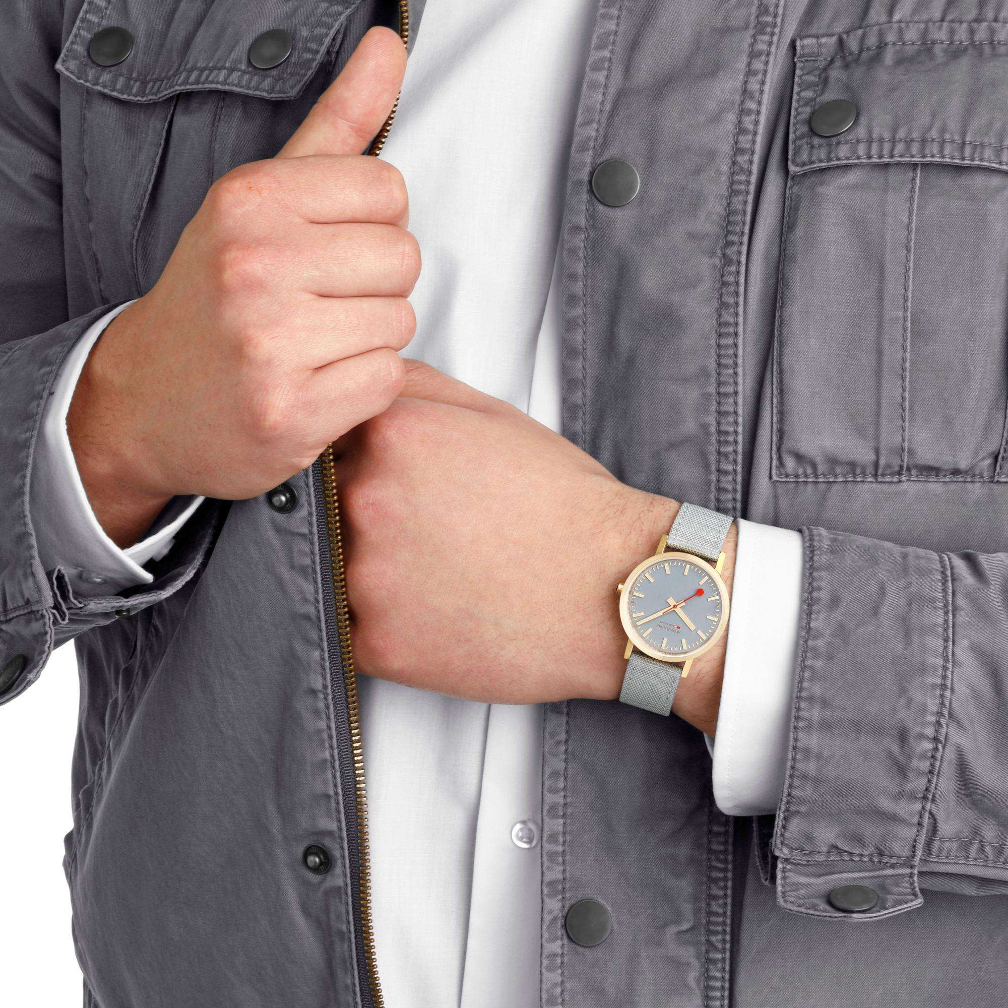 Mondaine Classic Good Gray Dial Textile Strap Unisex Watch A660.30314.80SBU - Image 2