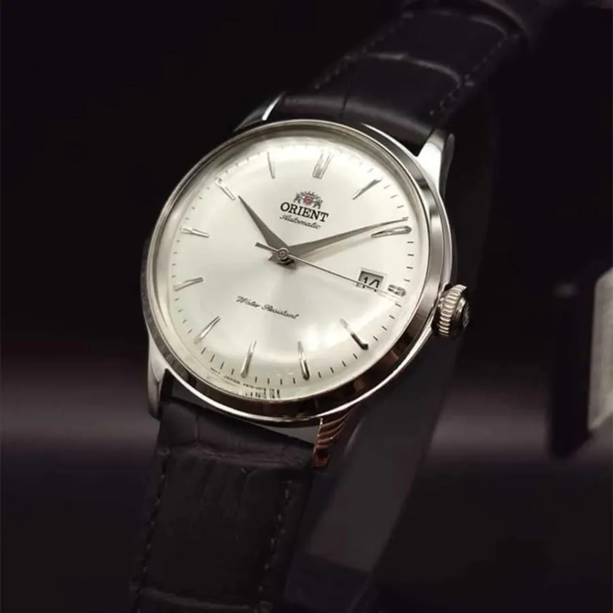 Orient Bambino Classic Vintage Style Mechanical White Dial Black Leather Strap Men's Dress Watch RA-AC0M03S30B - Image 3