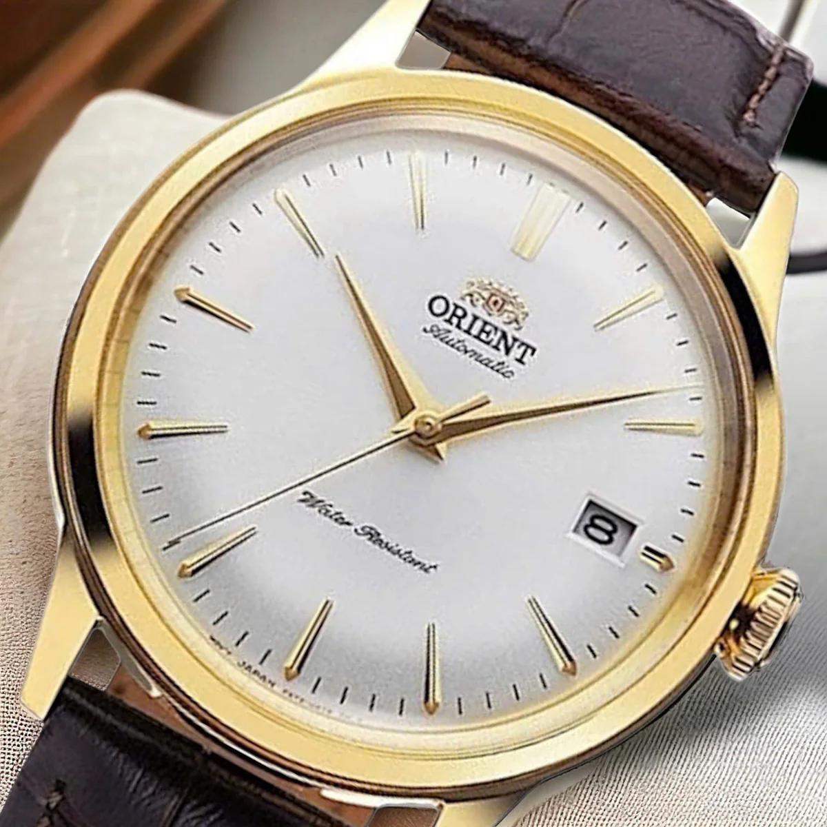 Orient Bambino Version 7 Classic Vintage Style White Dial Leather Strap Unisex Dress Watch RA-AC0M01S30B - Image 3