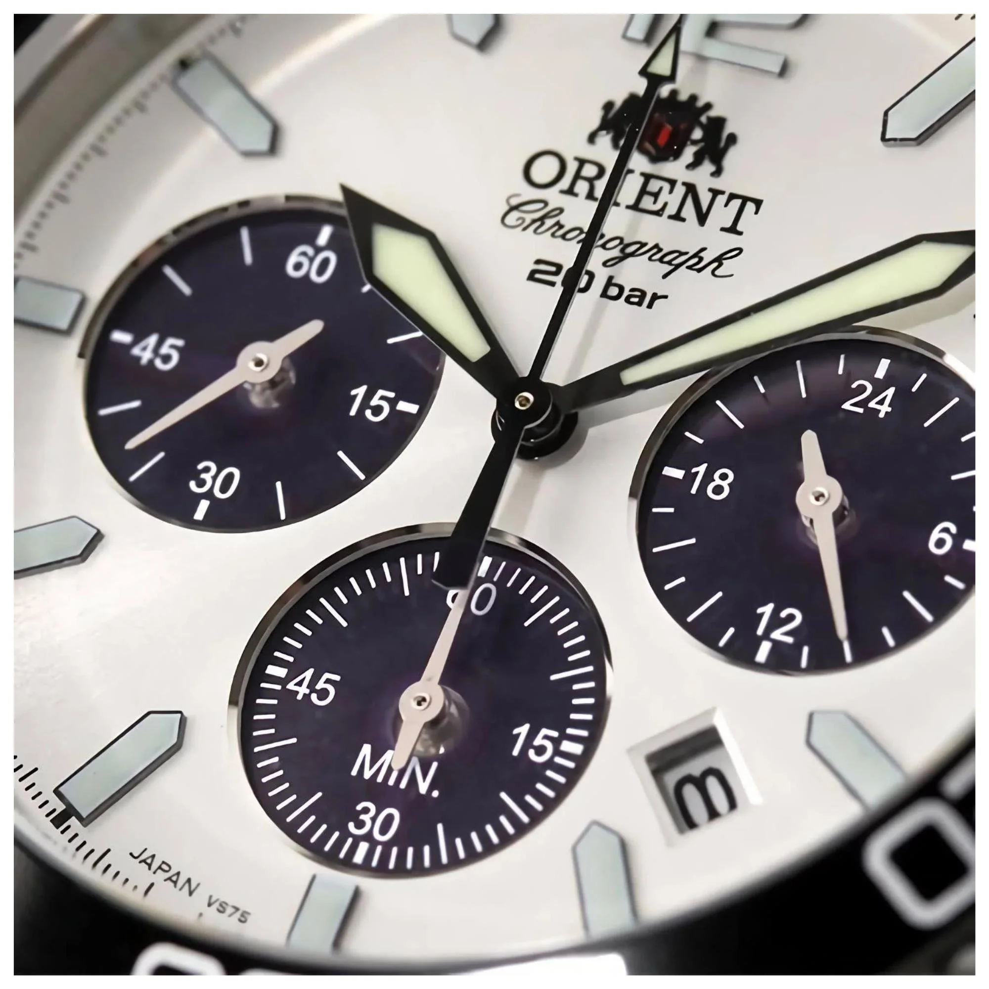 Orient Mako Solar Ex-Display Chronograph White Dial Stainless Steel Bracelet Men's Watch RA-TX0203S10B - Image 8