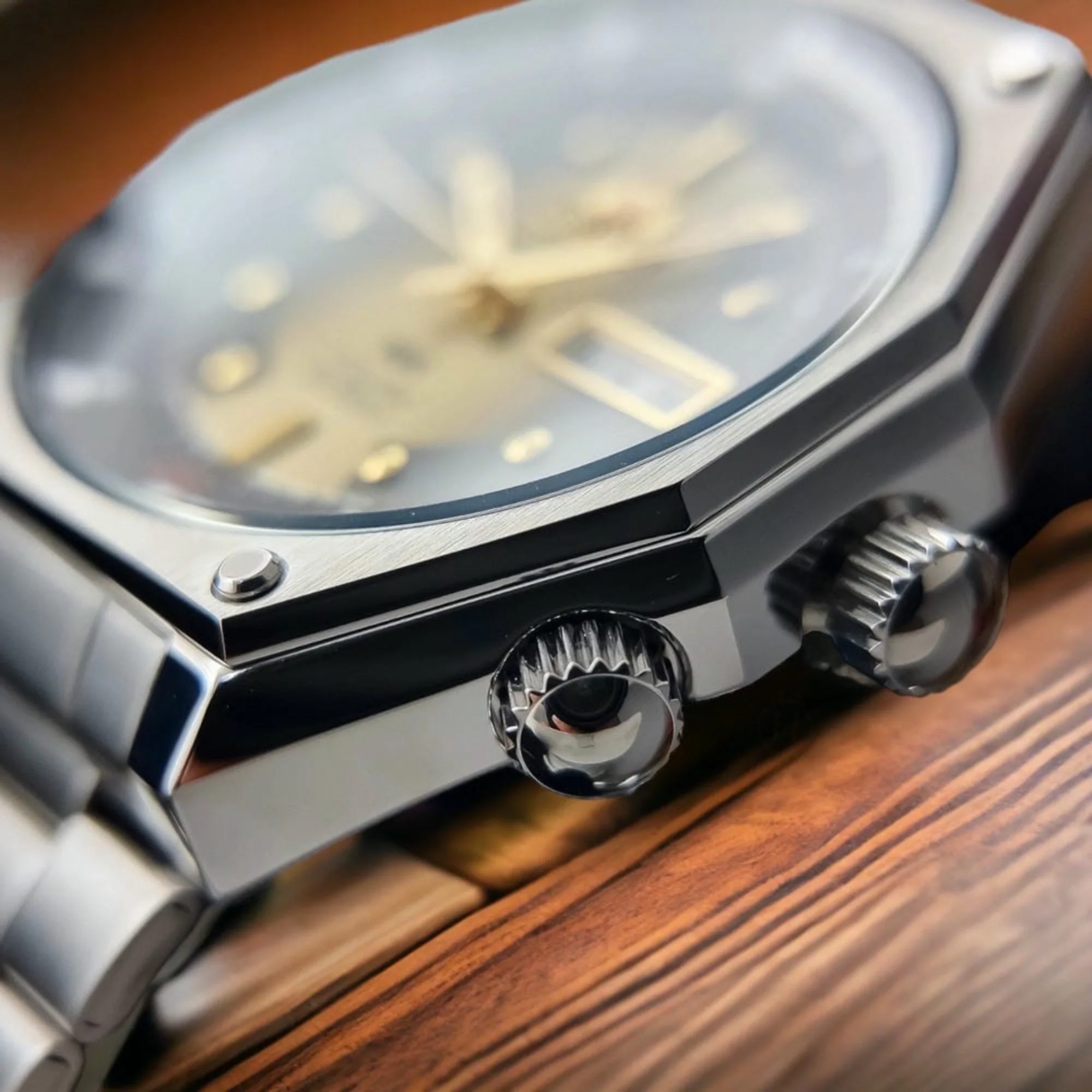 Orient Revival Super King Diver Automatic Gold Dial Steel Strap Men's Watch RA-AA0B01G39B - Image 3