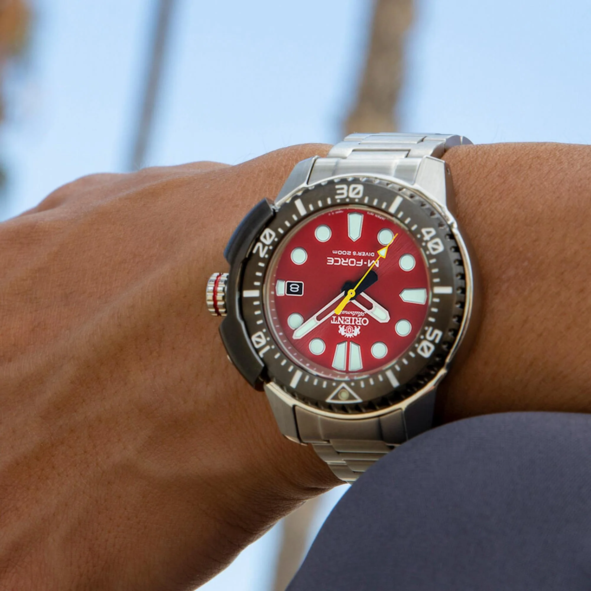 Orient M-Force Diver's Red Dial Stainless Steel Strap Men's Watch RA-AC0L02R30B - Image 9