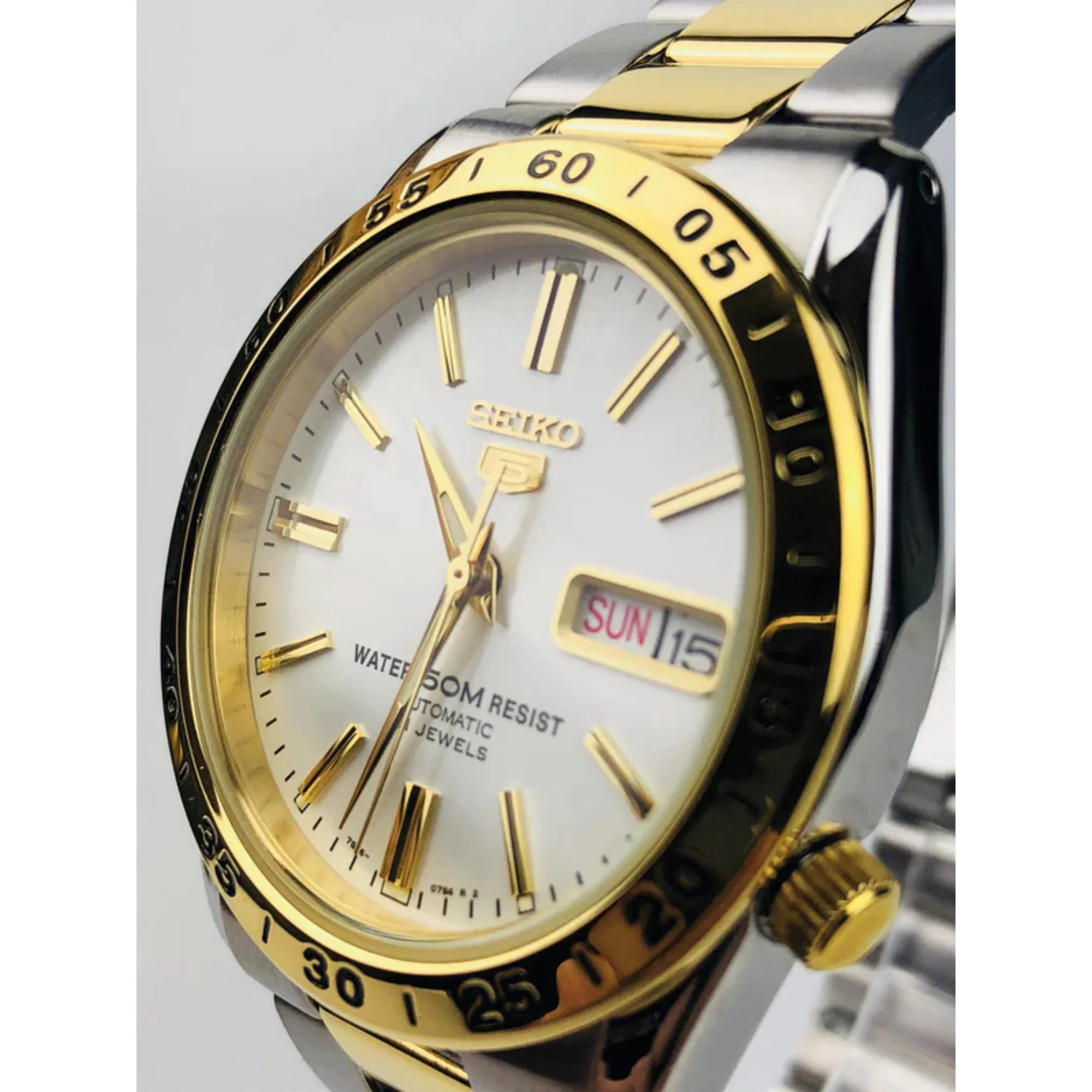 Seiko 5 Automatic White Dial Two Tone Gold/Silver Stainless Steel Men's Watch SNKE04K1 - Image 5