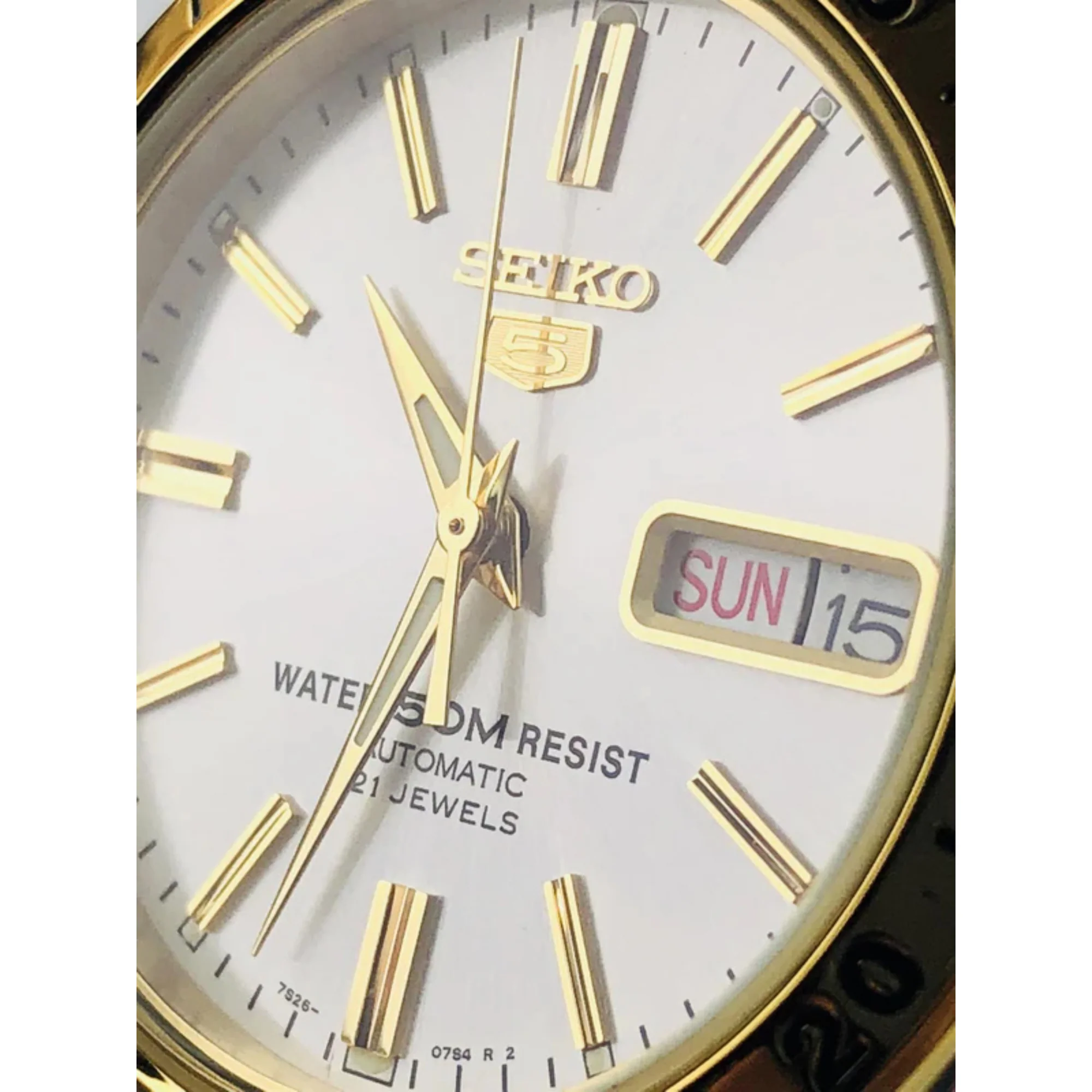 Seiko 5 Automatic White Dial Two Tone Gold/Silver Stainless Steel Men's Watch SNKE04K1 - Image 8