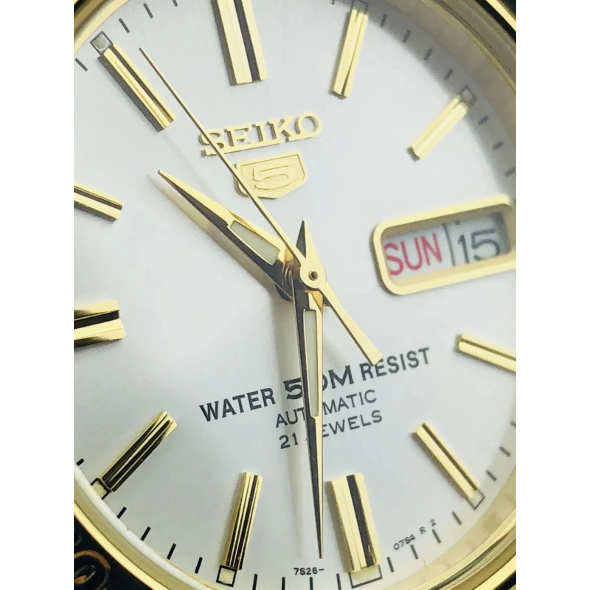 Seiko 5 Automatic White Dial Two Tone Gold/Silver Stainless Steel Men's Watch SNKE04K1 - Image 9