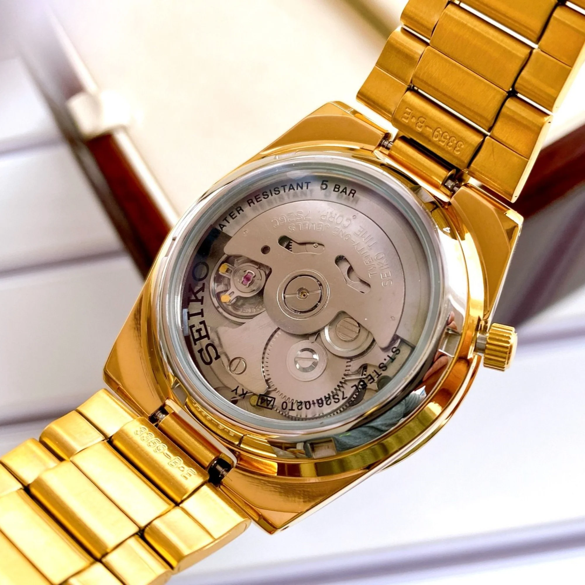 Seiko 5 Automatic Gold Dial Gold PVD Stainless Steel Bracelet Men's Watch SNKE06K1 - Image 4