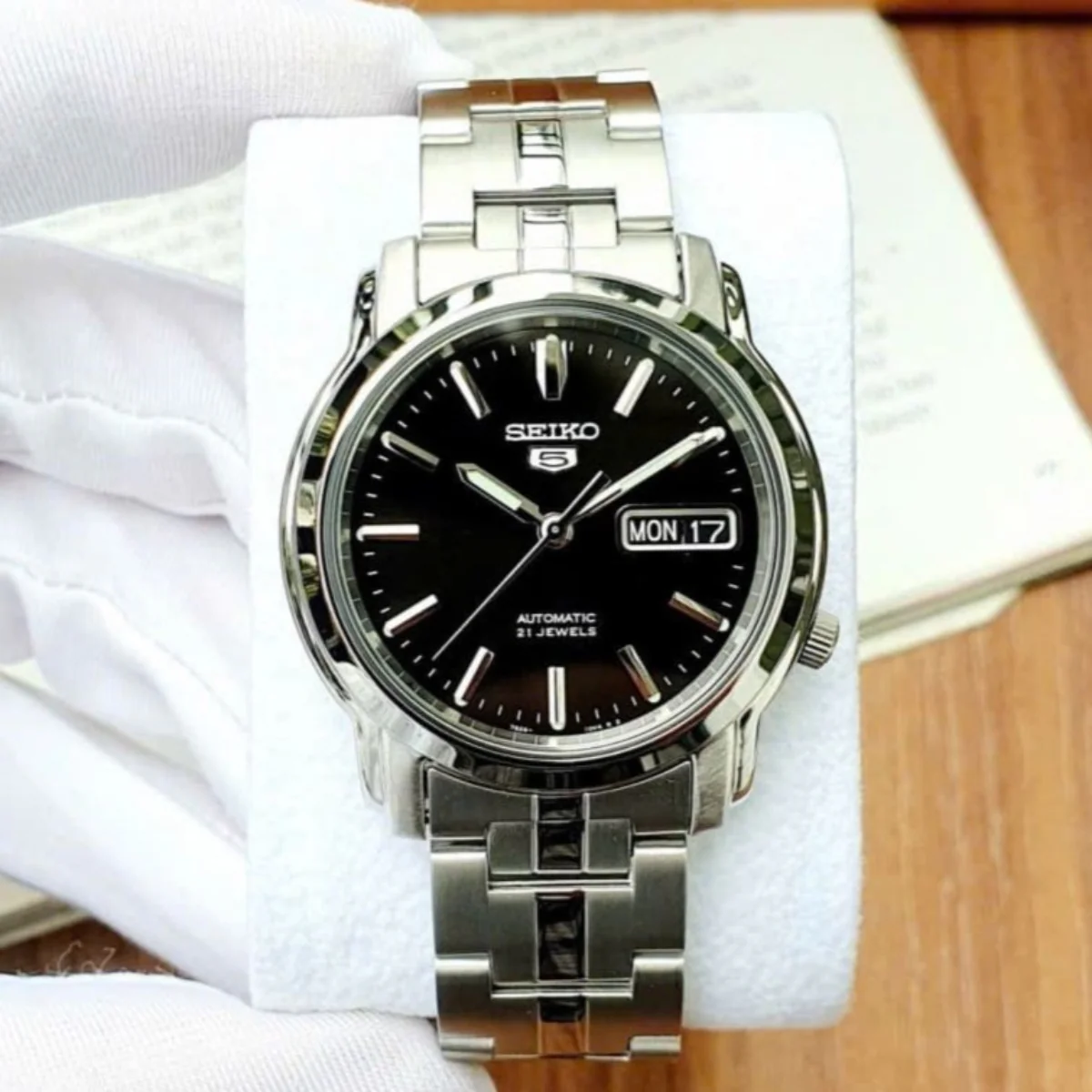 Seiko 5 Automatic Black Dial Steel Strap Men's Watch SNKK71K1 - Image 4