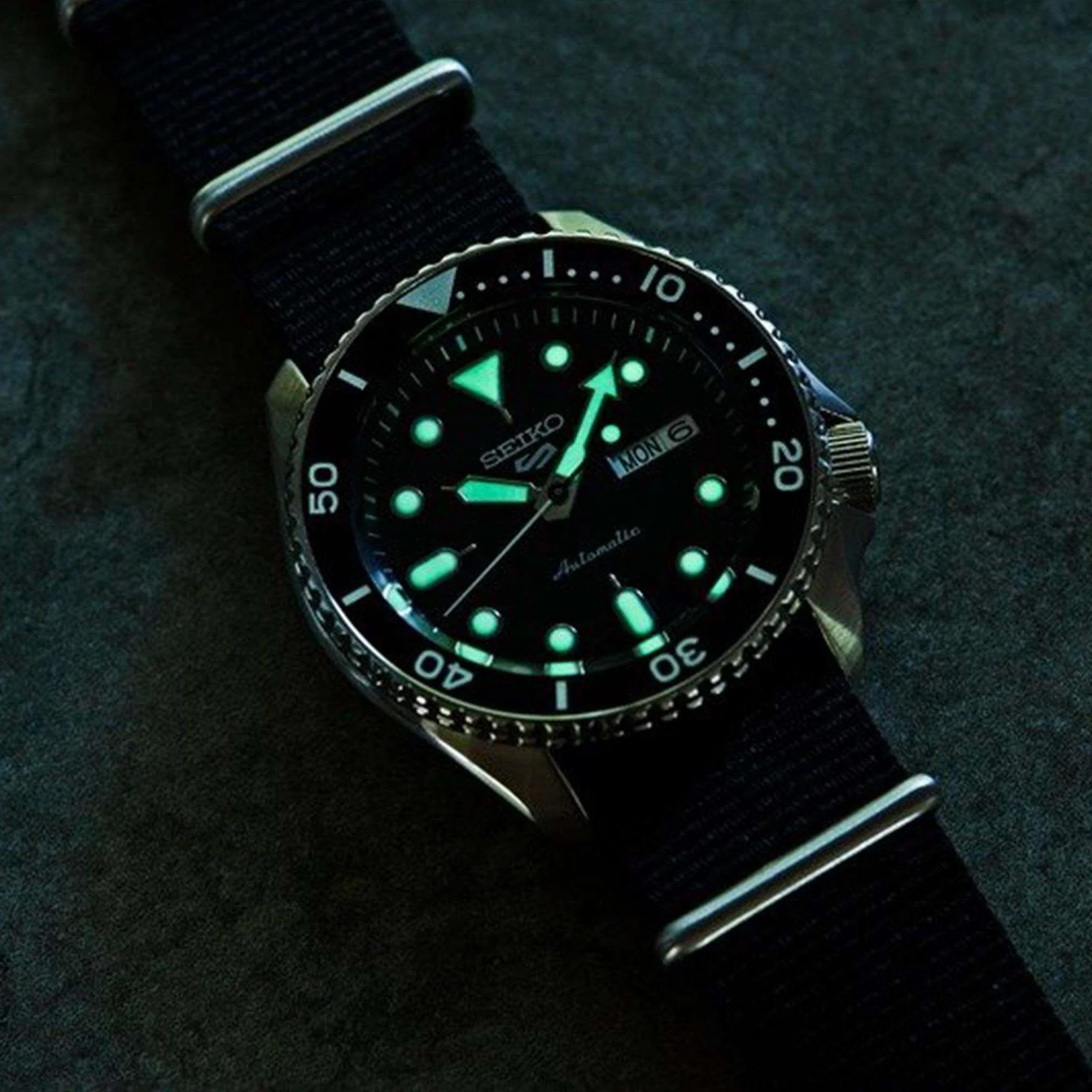 Seiko 5 Sports Black Dial Black Canvas Strap Automatic Men's Watch SRPD55K3 - Image 8
