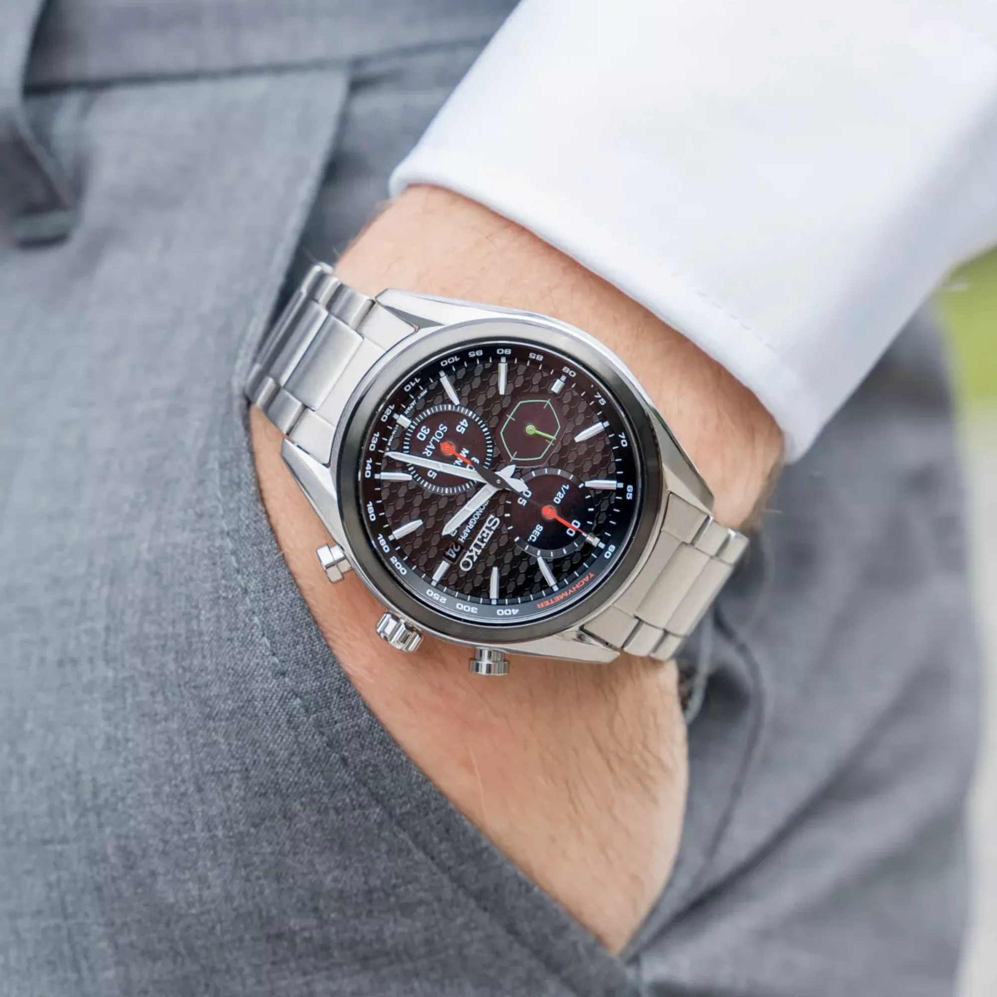 Seiko Conceptual Solar Quartz Chronograph Black Dial Steel Strap Men's Watch SSC803P1 - Image 2