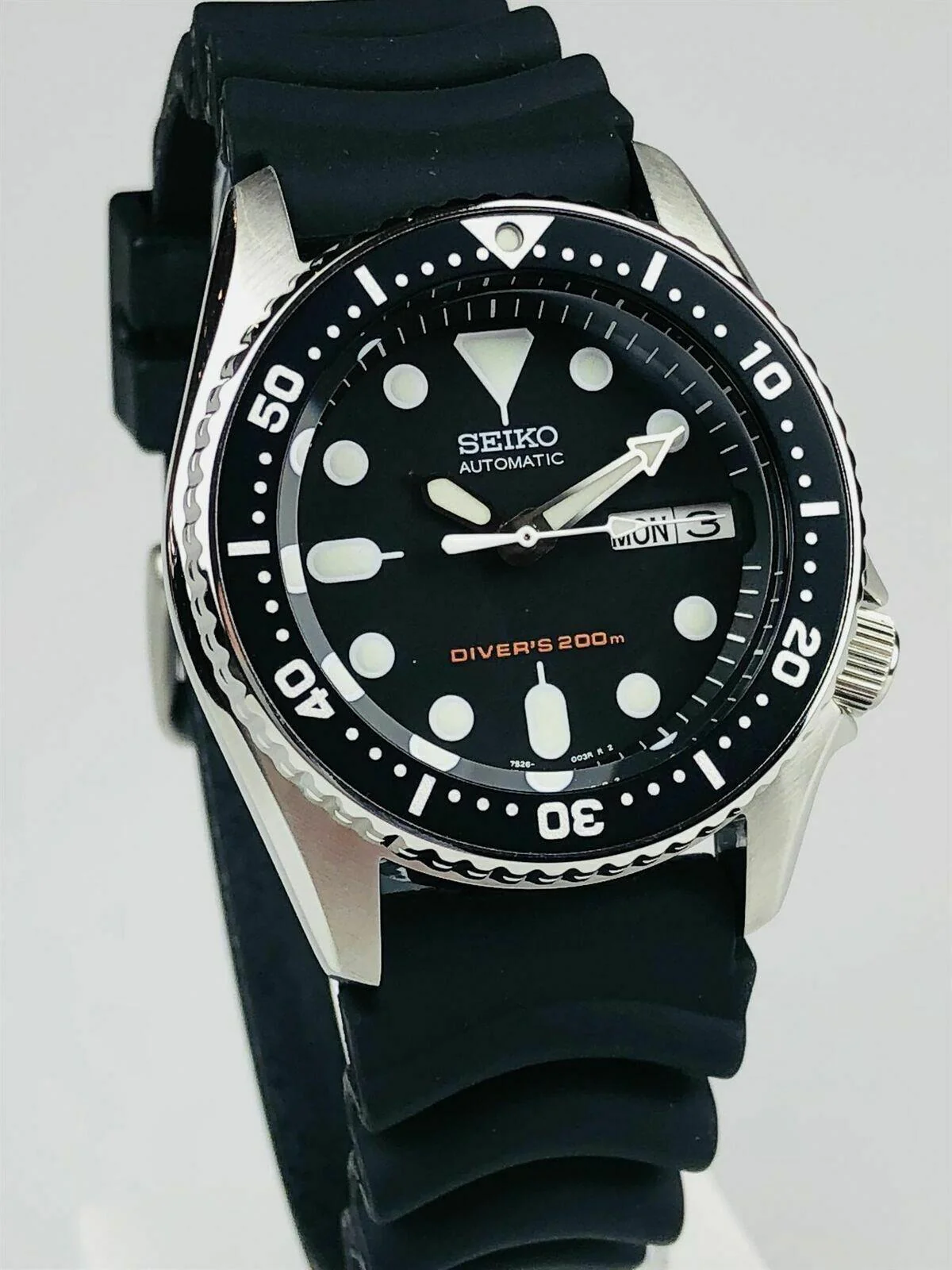 Seiko Diver's Automatic Black Dial Black Rubber Strap Men's Watch SKX013K1 - Image 23