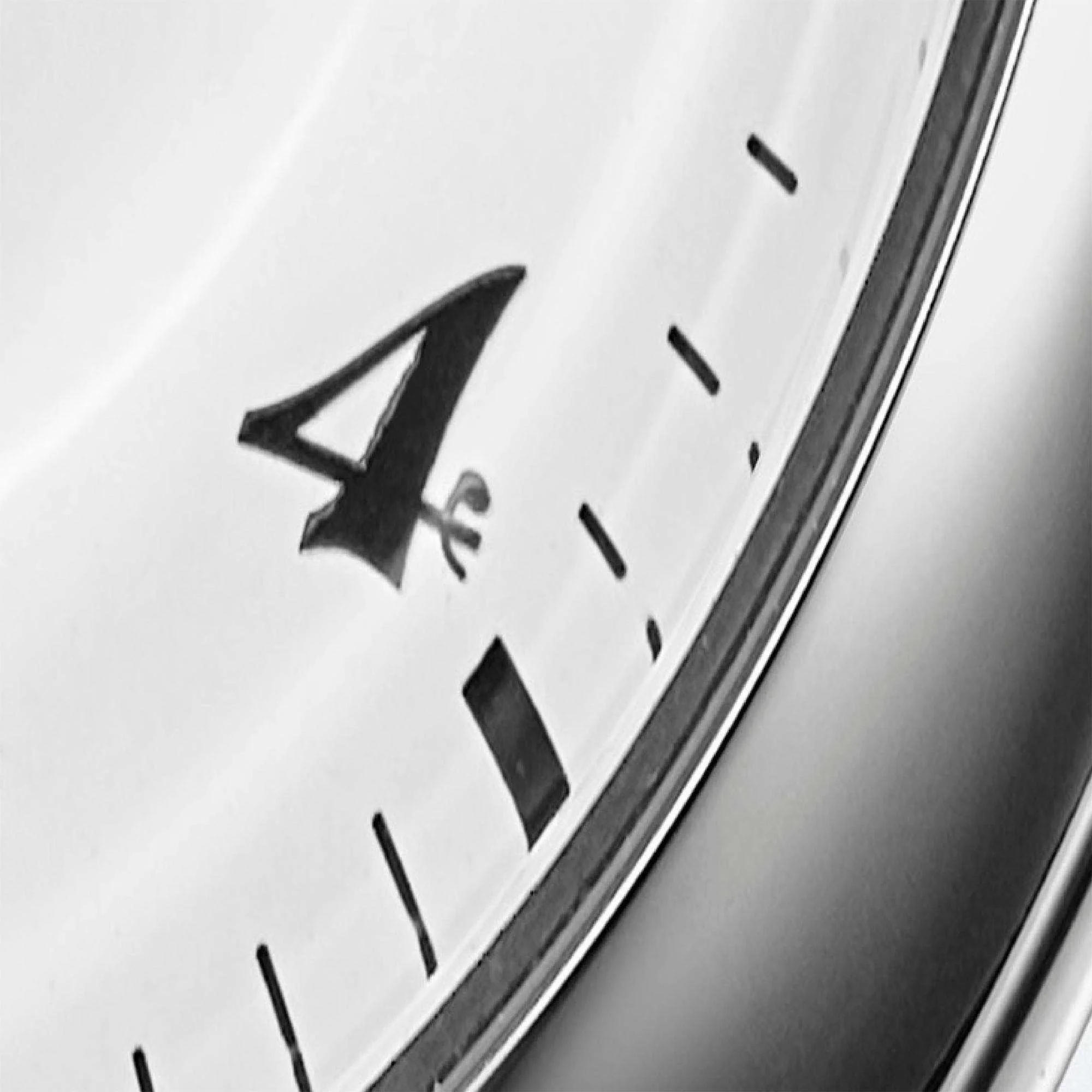 Seiko Presage Takumi 110th Anniversary "Laurel" White Dial Black Leather Strap Men's Watch SPB359J1 - Image 5