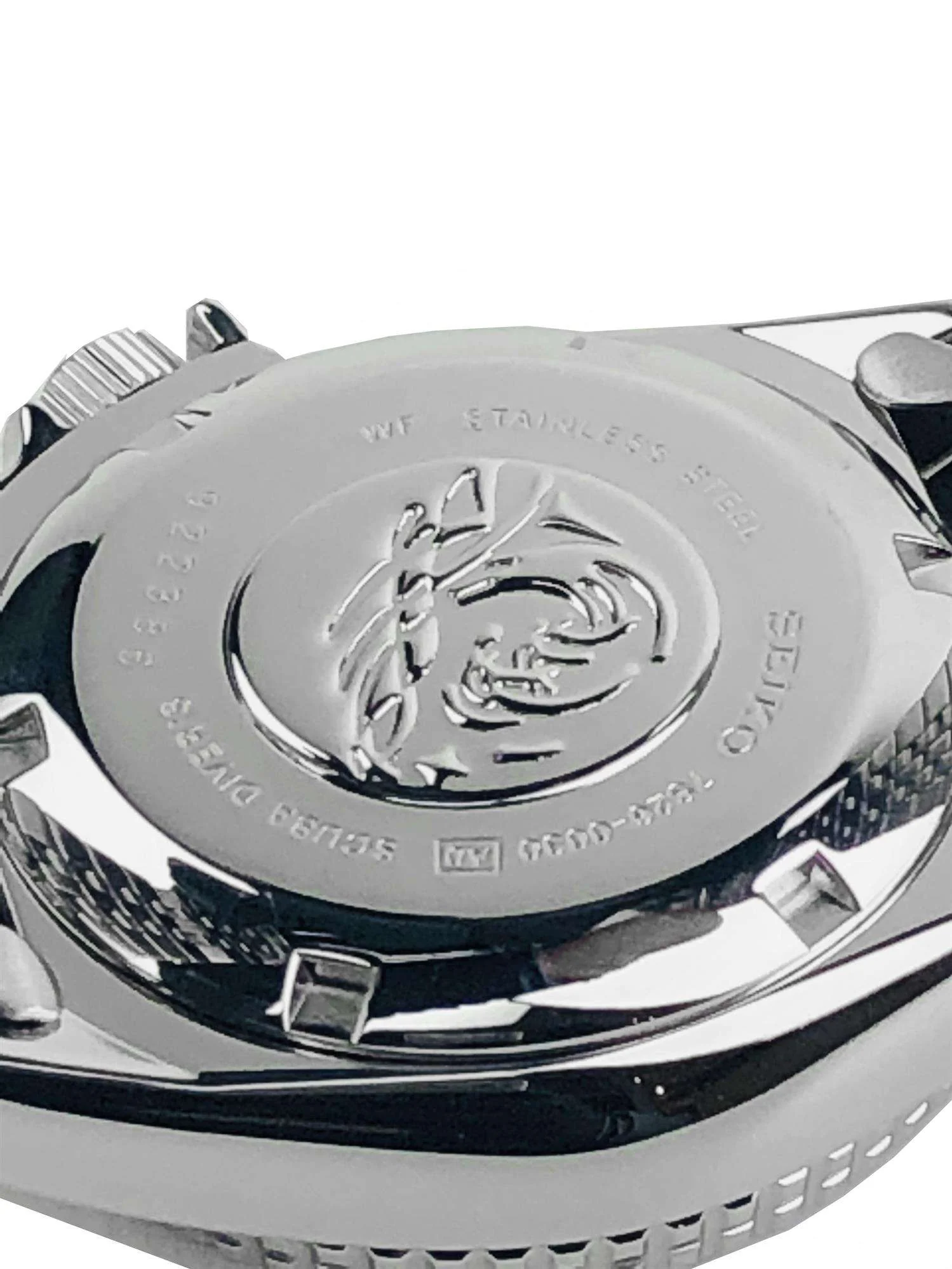 Seiko Divers Automatic Black Dial Stainless Steel Jubilee Bracelet Men's Watch SKX013K2 - Image 5
