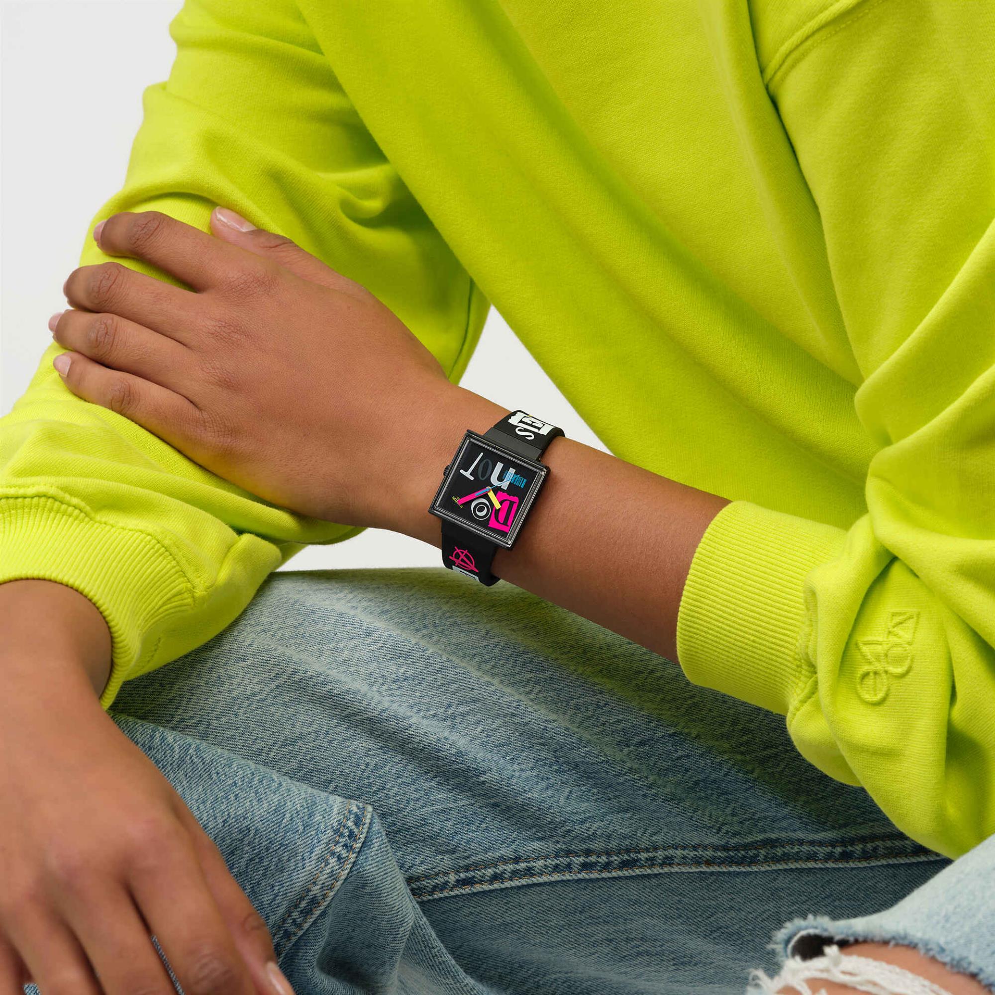 Swatch No Rules Pierced Edge Black Dial Silicone Strap Unisex Casual Watch SO34B100 - Image 2