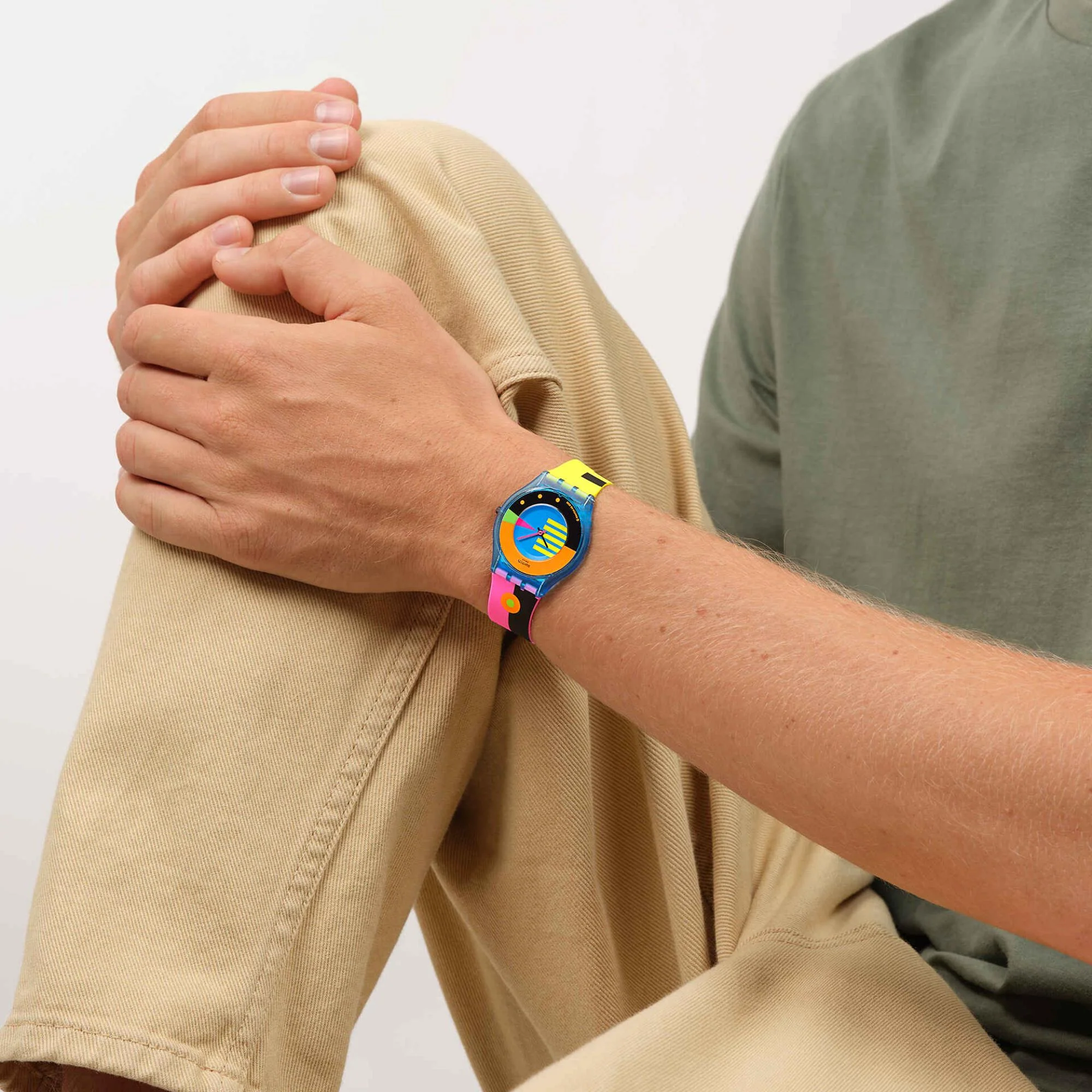 Swatch Skin Neon Flumotions Quartz Blue Dial Silicone Strap Unisex Watch SS08S101 - Image 7