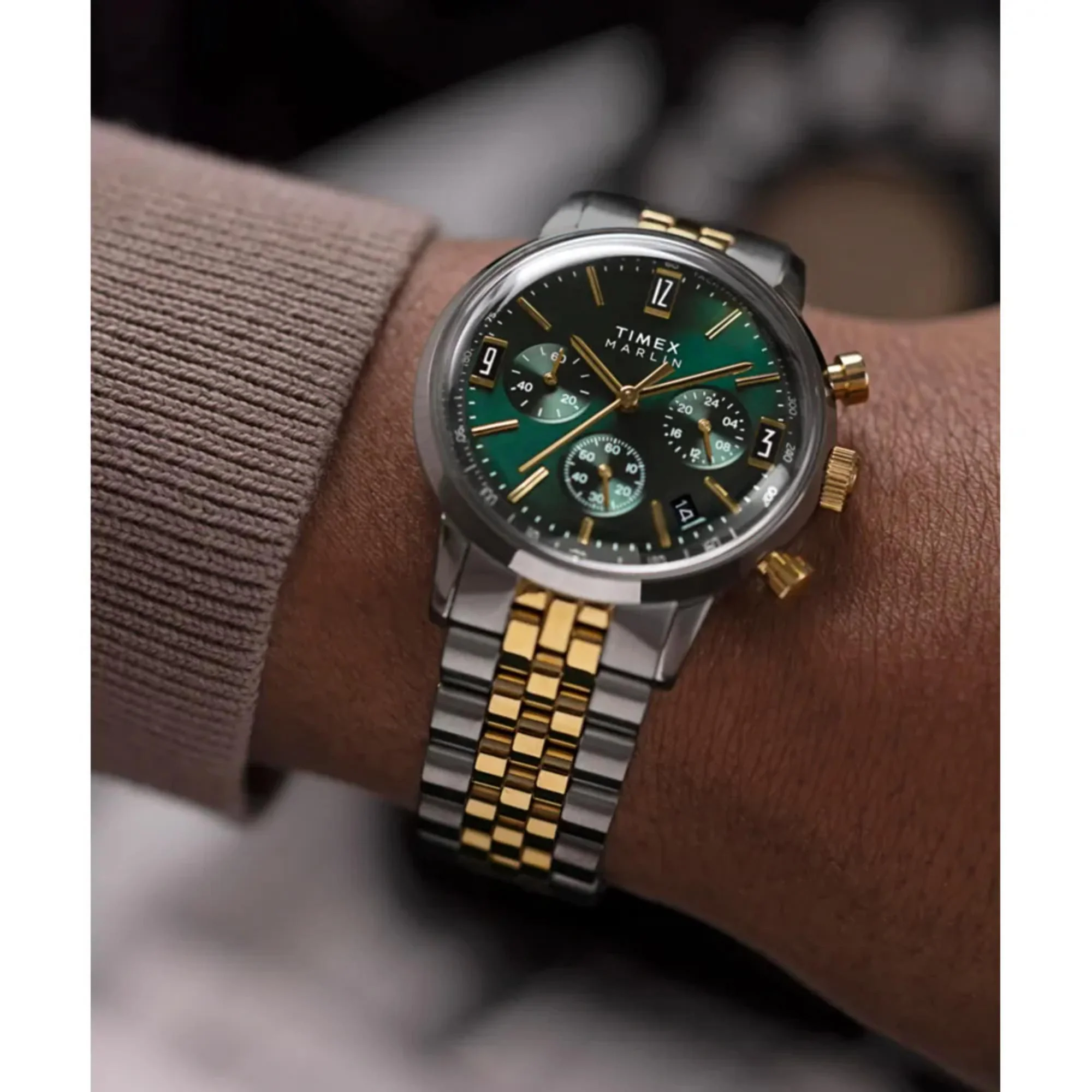 Timex Marlin Quartz Chronograph Green Dial Steel Strap Men’s Watch TW2W60000 - Image 9