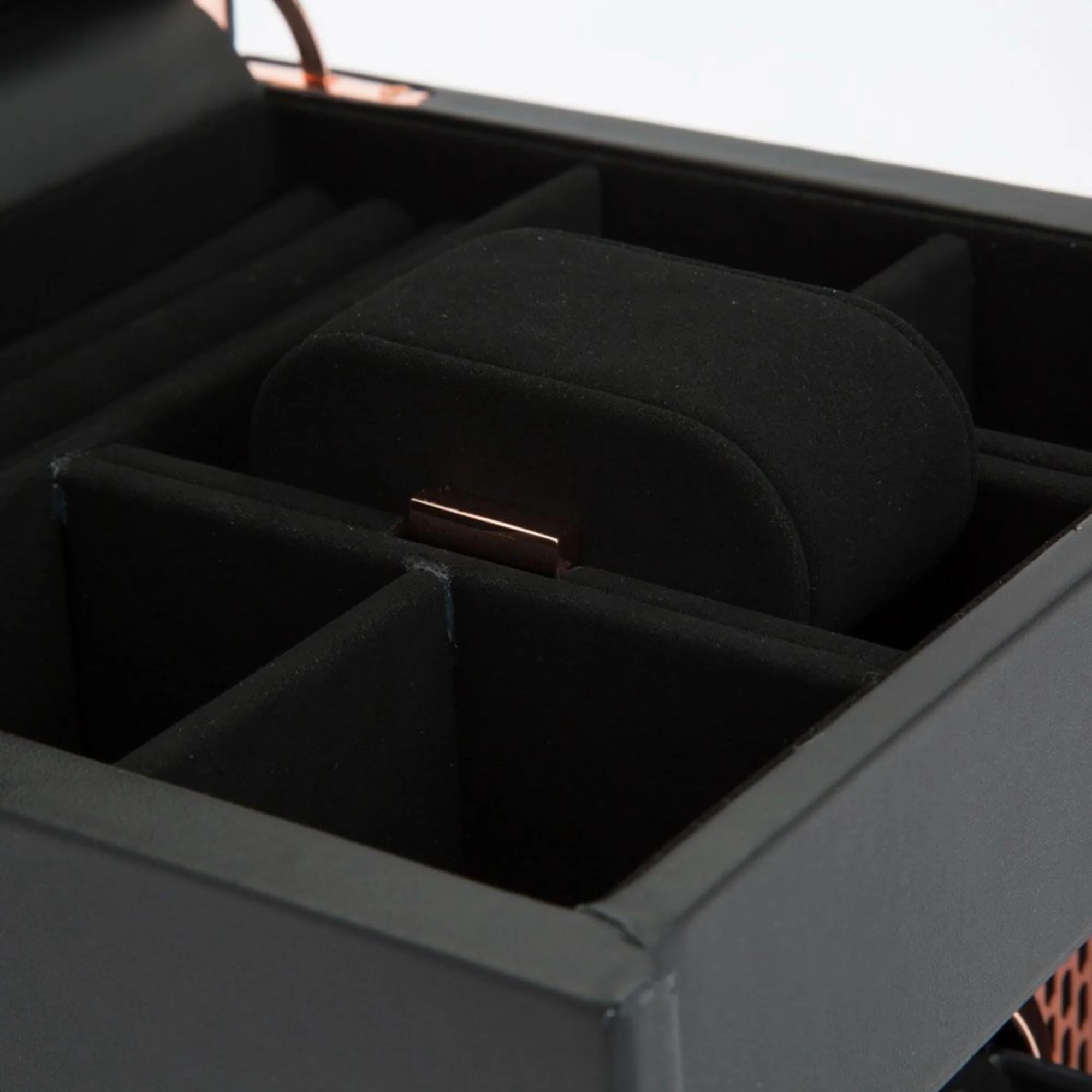 WOLF Axix Black Single Watch Winder With Copper Storage 469216 - Image 13