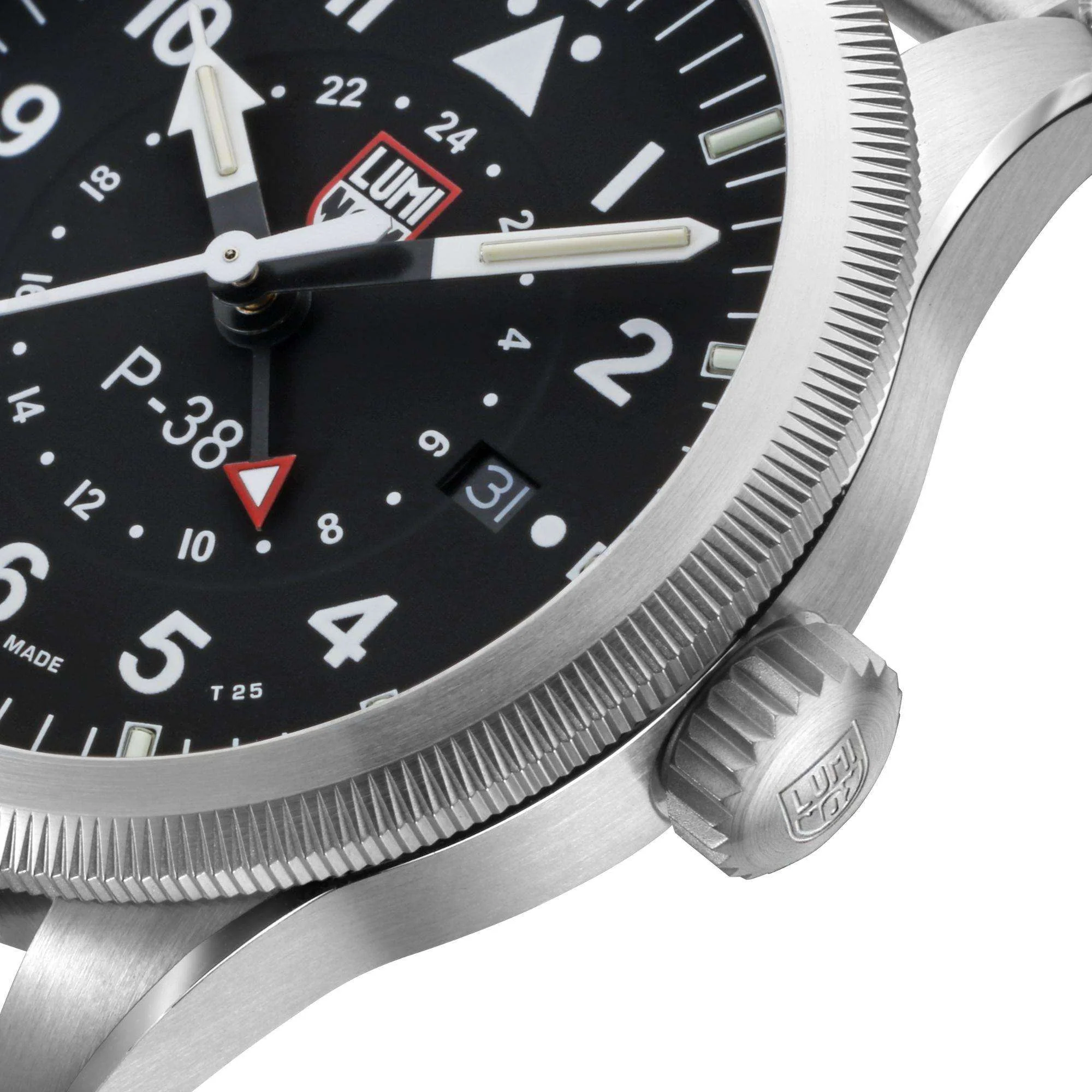 Luminox P-38 Lightening Collection Black Dial Milanese Bracelet Men's Watch XA.9522 - Image 6