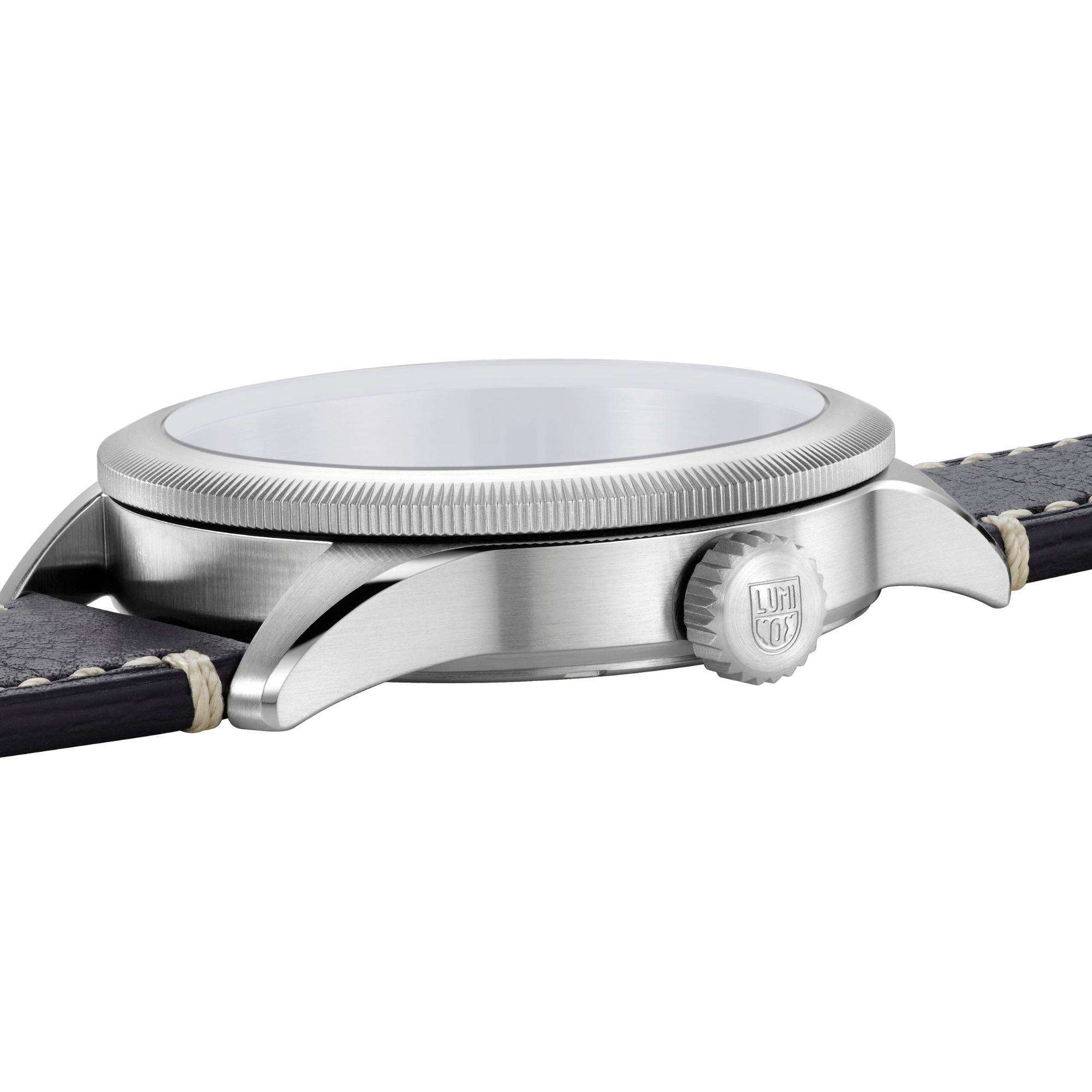 Luminox P-38 Lightning 9520 Series Cream Dial Black Leather Strap Men's Watch XA.9527 - Image 3
