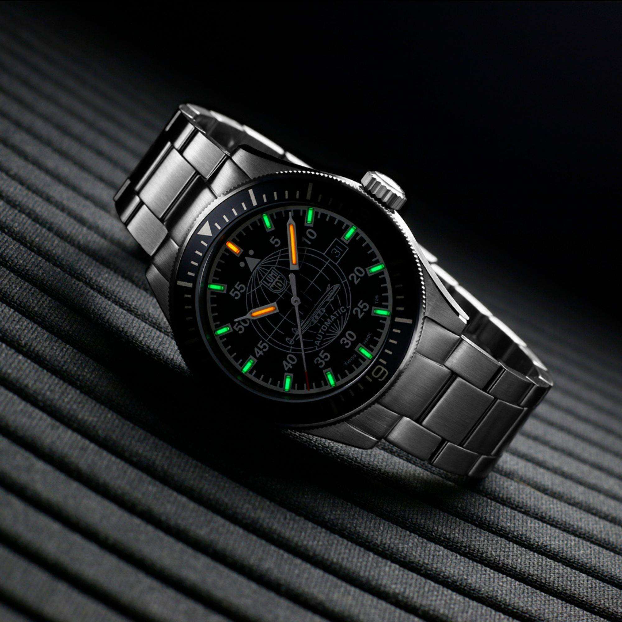 Luminox Constellation 9600 Series Black Dial Stainless Steel Bracelet Men's Watch XA.9601.M - Image 10